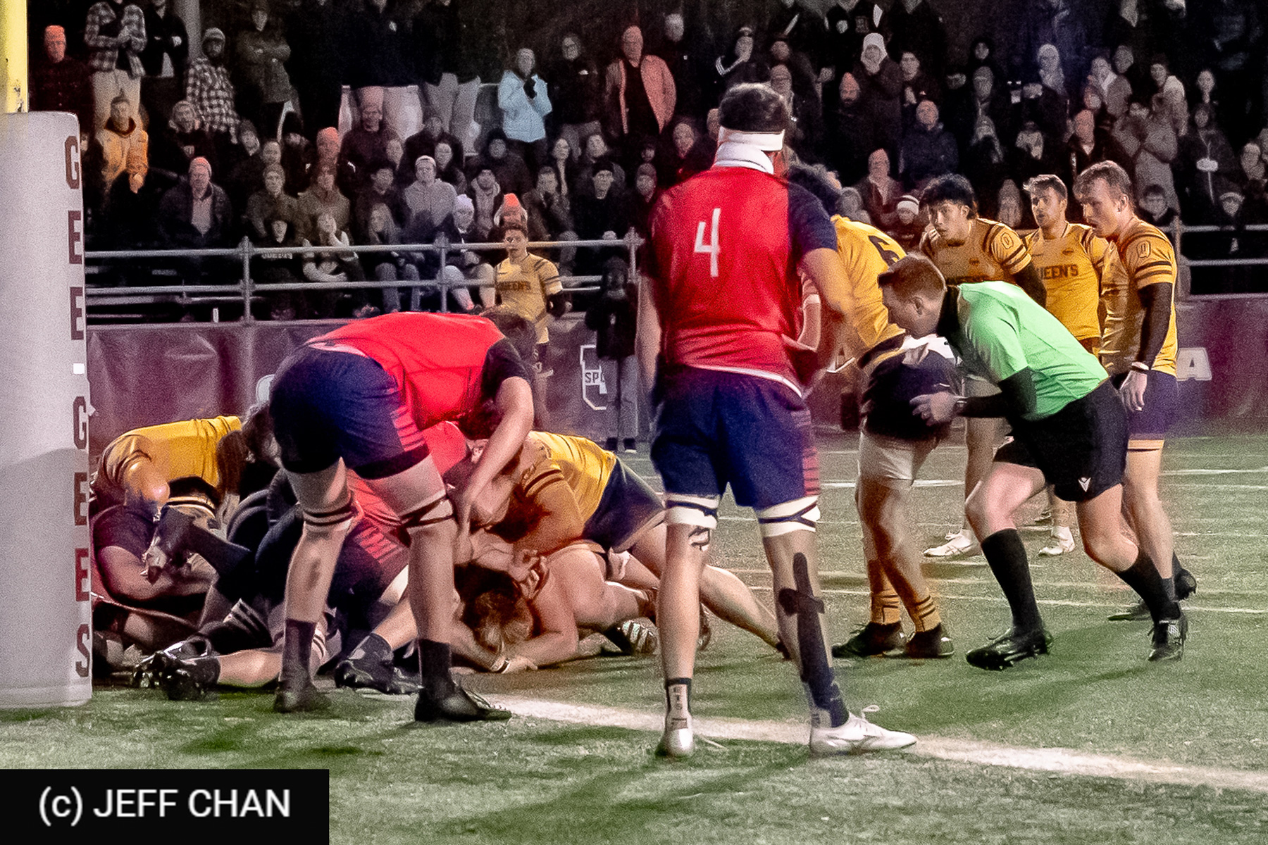  ÉTS (École de technologie supérieure) - Queen's University - Rugby - CANUMENS 2024 - Final - ETS vs Queen's by Jeff Chan (#CANUMENS2412) Photo by: Jeff Chan | Siuxy Sports 2024-11-17