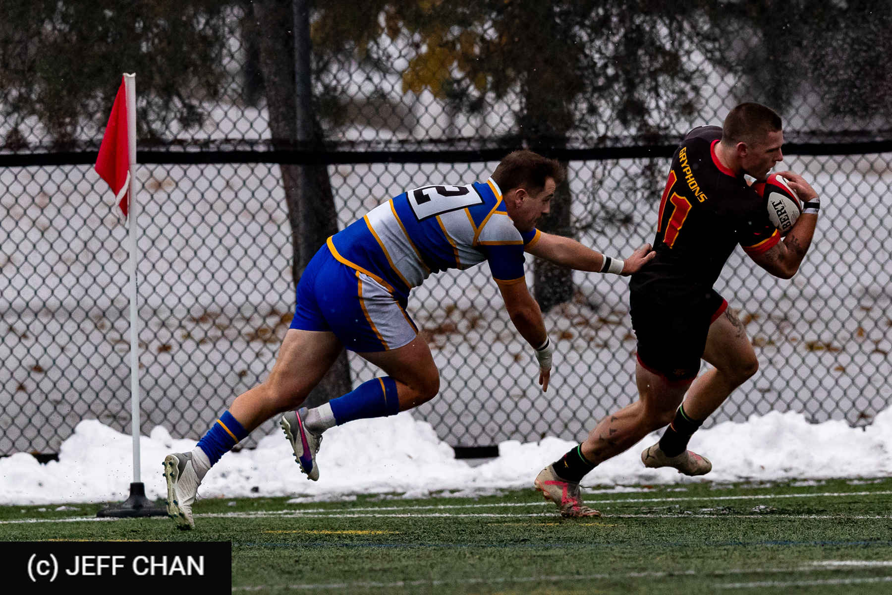  University of Guelph - University of British Columbia Okanagan - Rugby - CANUMENS 2025 - University of Guelph v University of British Columbia Okanagan - Game#2 by Jeff Chan (#CANUMENS2572) Photo by: Jeff Chan | Siuxy Sports 2025-11-12