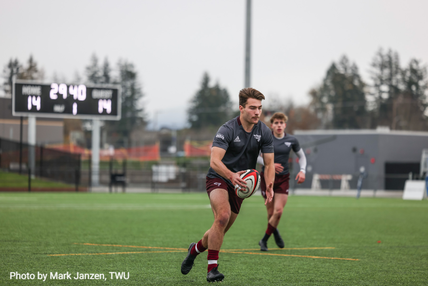Glenn ROY -  Memorial University of Newfoundland - Université Ottawa - Rugby - CANUMENS 2023 - Quarter final - Memorial vs U Ottawa by Jeff Chan (#CANUMENS2303) Photo by: Jeff Chan | Siuxy Sports 2023-11-15