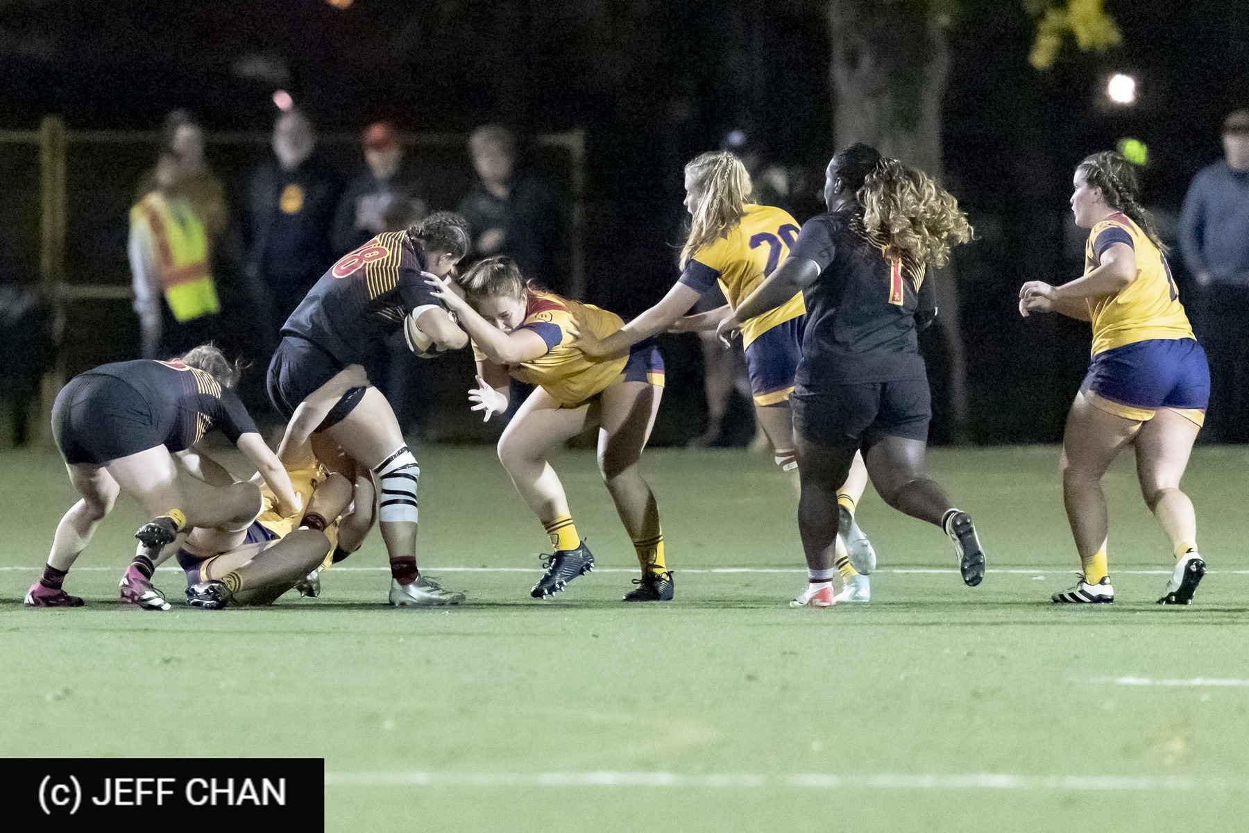  Queen's University - University of Guelph - Rugby - OUA 2023 Queen's (W) vs Guelph Final (#OUW23QWGU10) Photo by: Jeff Chan | Siuxy Sports 2023-10-27