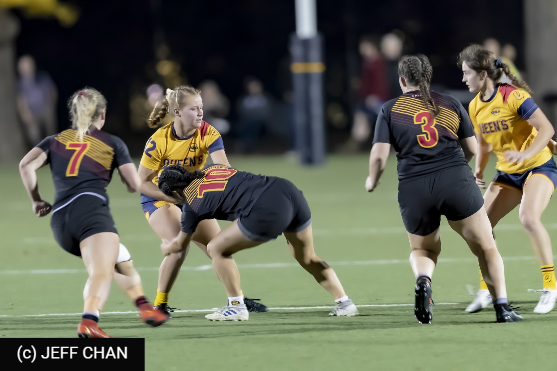  Queen's University - University of Guelph - Rugby - OUA 2023 Queen's (W) vs Guelph Final (#OUW23QWGU10) Photo by: Jeff Chan | Siuxy Sports 2023-10-27