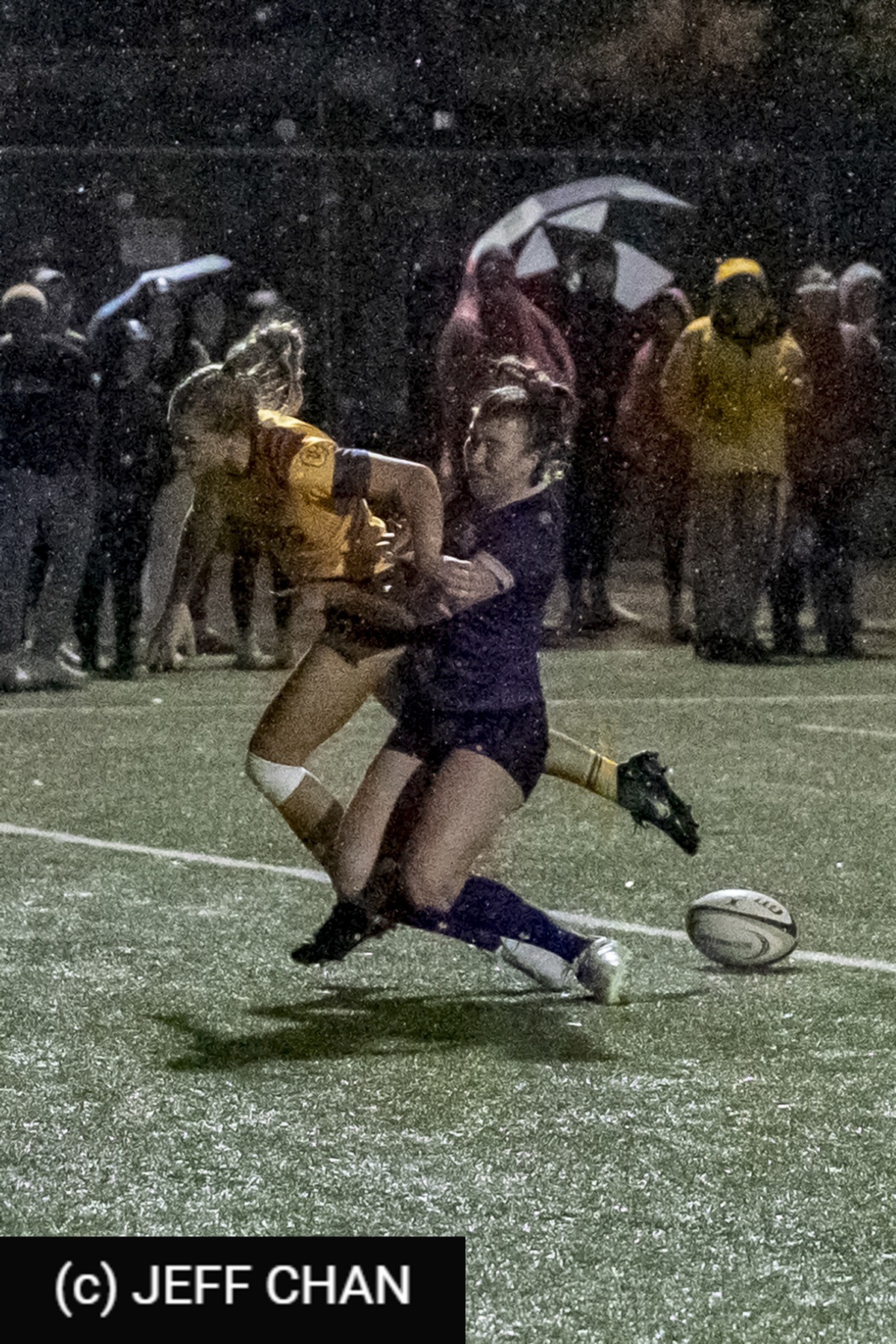  Queen's University - University of Western Ontario - Rugby - OUA 2023 Queen's (W) vs Western Semi (#OUW23QWWE10) Photo by: Jeff Chan | Siuxy Sports 2023-10-20