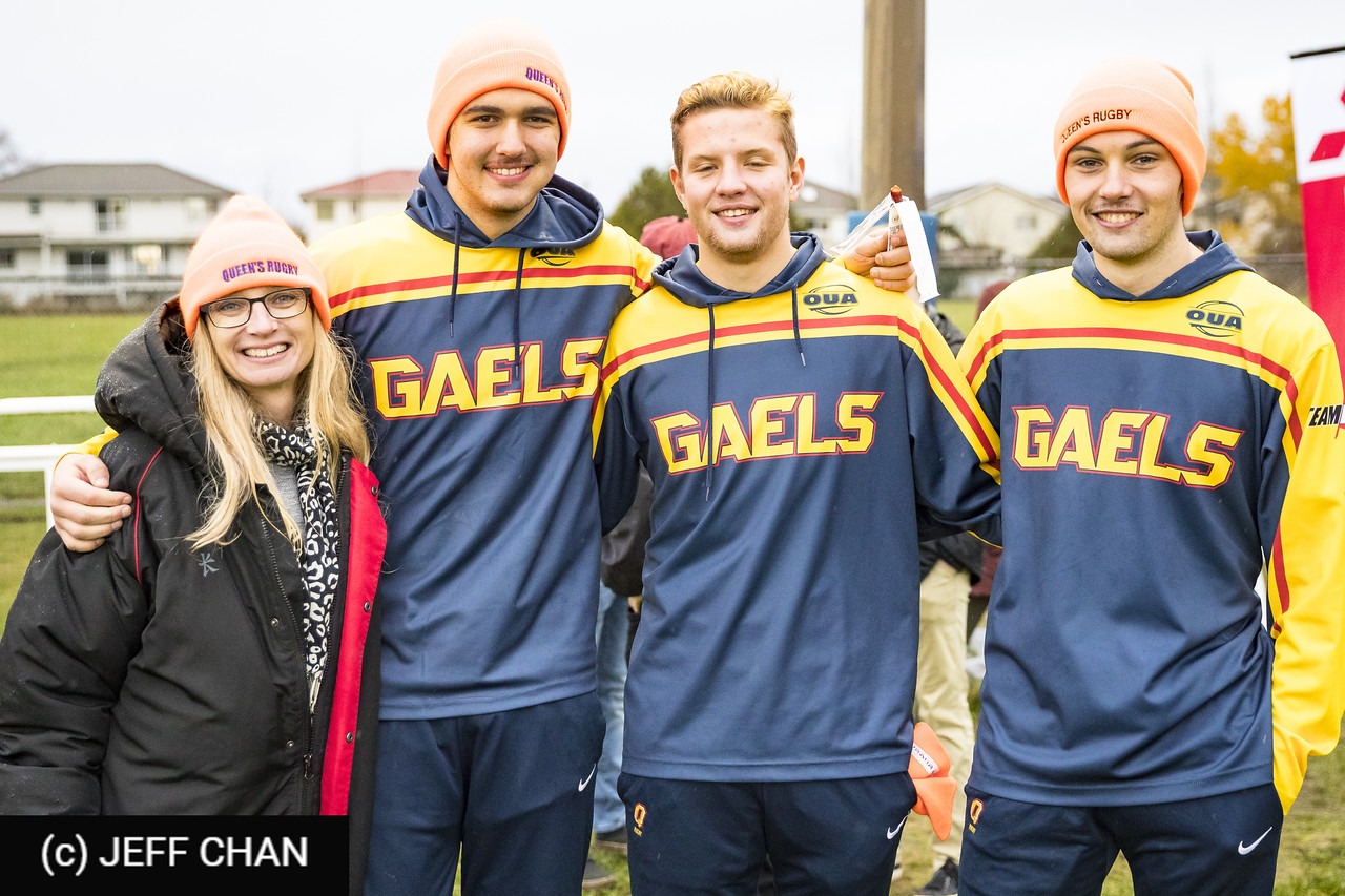 Connor JAQUES - Noah KING - Christopher WELLS -  Queen's University - University of Victoria - Rugby - CANUMENS 2018 - Queen's U vs U Victoria by Jeff Chan (#CANUMENS1804) Photo by: Jeff Chan | Siuxy Sports 2018-11-22
