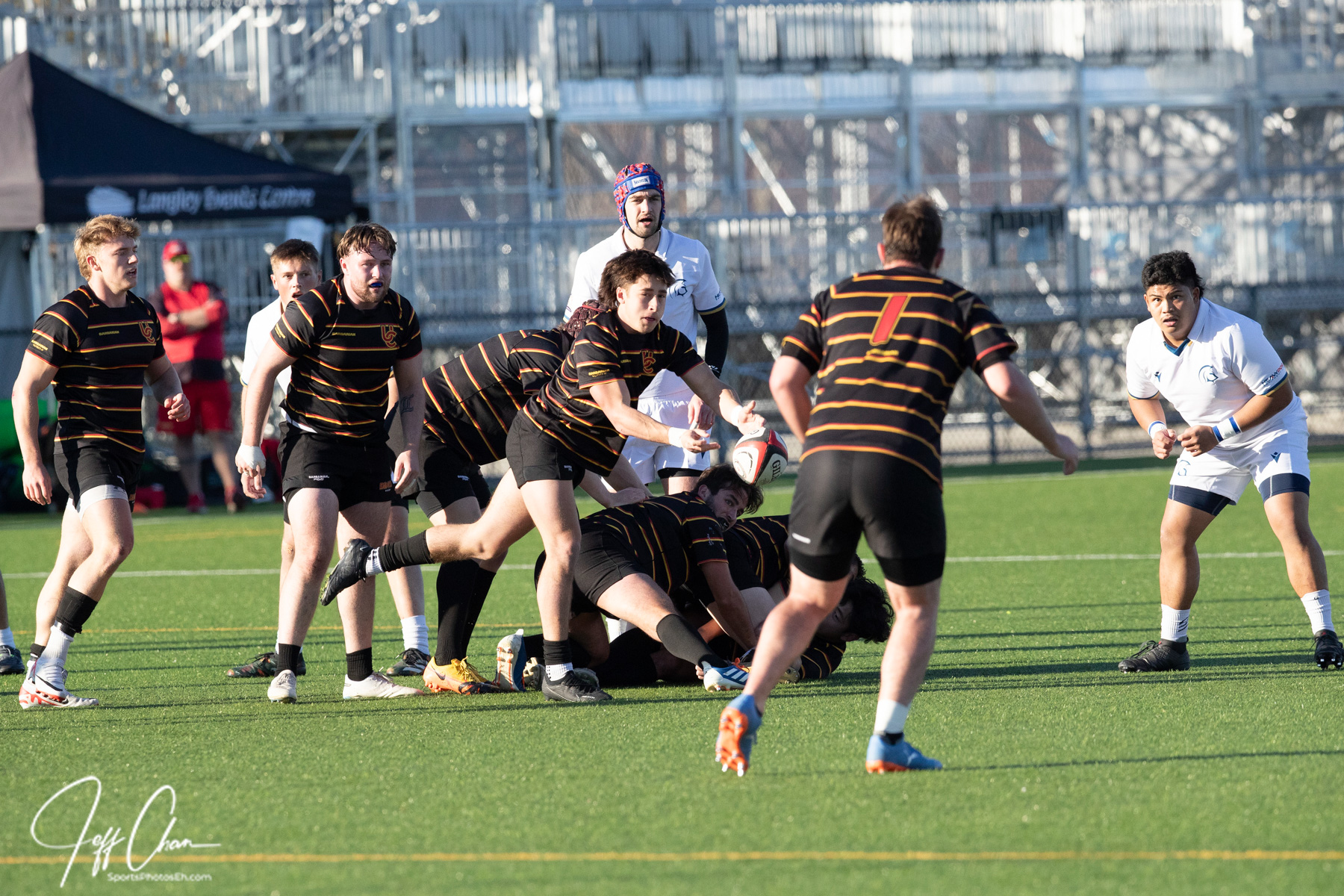 Joseph GOROZA - Kevin ROTHE -  Trinity Western University - University of Calgary - Rugby - CANUMENS 2023 - Semi final - Trinity W vs Calgary U by Jeff Chan (#CANUMENS2308) Photo by: Jeff Chan | Siuxy Sports 2023-11-17