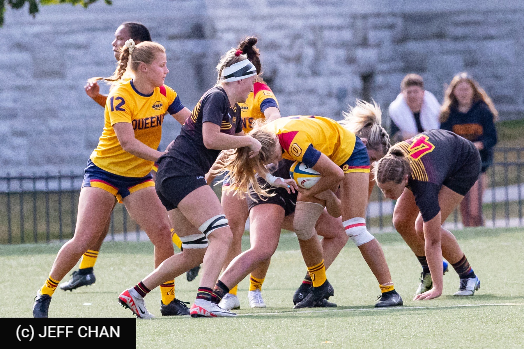  Queen's University - University of Guelph - Rugby - OUA 2023 Queen's (W) vs Guelph (#OUW23QWGU09) Photo by: Jeff Chan | Siuxy Sports 2023-09-23