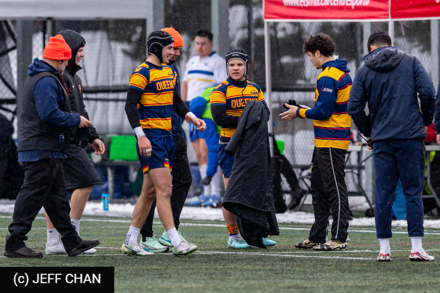 Adam DOYLE -  Queen's University - University of Victoria - Rugby - CANUMENS 2025 - Queen's University vs University of Victoria - Game#1 by Jeff Chan (#CANUMENS2581) Photo by: Jeff Chan | Siuxy Sports 2025-11-12