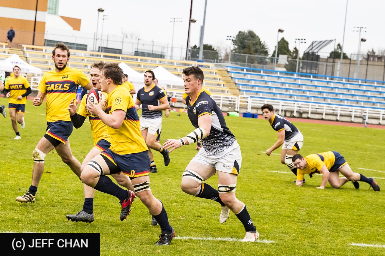 Nick ALLEN - Lachlan DEVIR -  Queen's University - University of British Columbia - Rugby - CANUMENS 2018 - Queen's U vs U British Columbia - Gold Game by Jeff Chan (#CANUMENS1809) Photo by: Jeff Chan | Siuxy Sports 2018-11-25