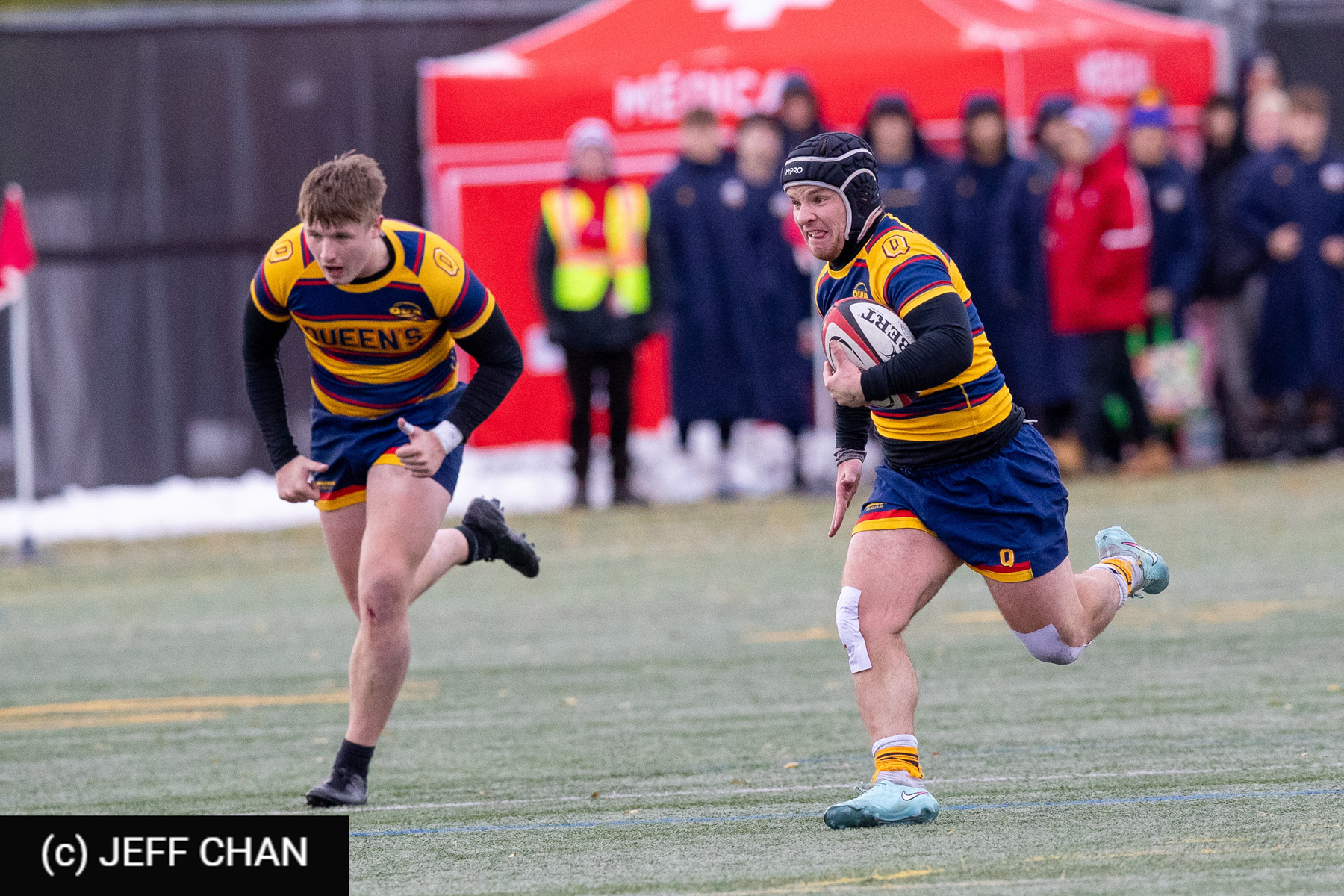  Université de Montréal - Queen's University - Rugby - CANUMENS 2025 - Université de Montréal vs Queen's University - Game#10 by Jeff Chan (#CANUMENS2560) Photo by: Jeff Chan | Siuxy Sports 2025-11-16