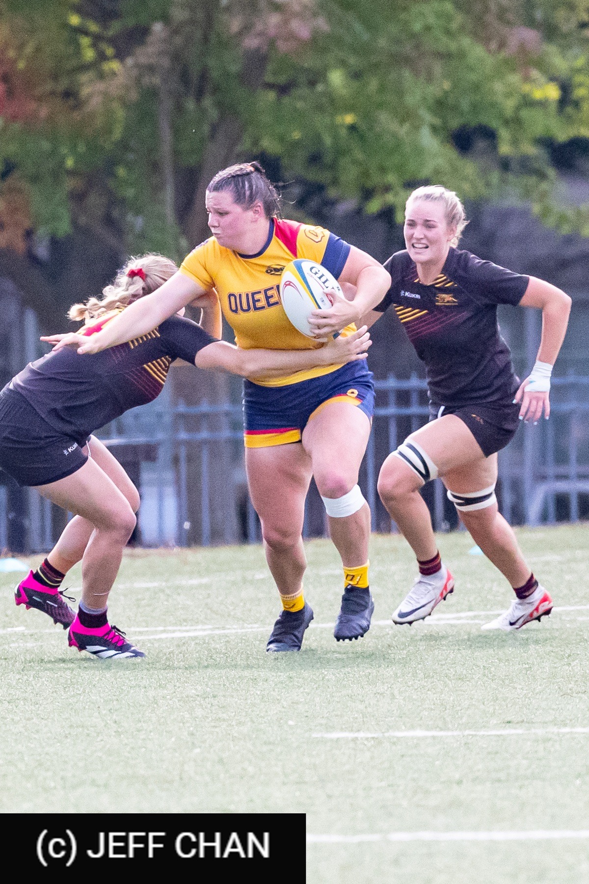  Queen's University - University of Guelph - Rugby - OUA 2023 Queen's (W) vs Guelph (#OUW23QWGU09) Photo by: Jeff Chan | Siuxy Sports 2023-09-23