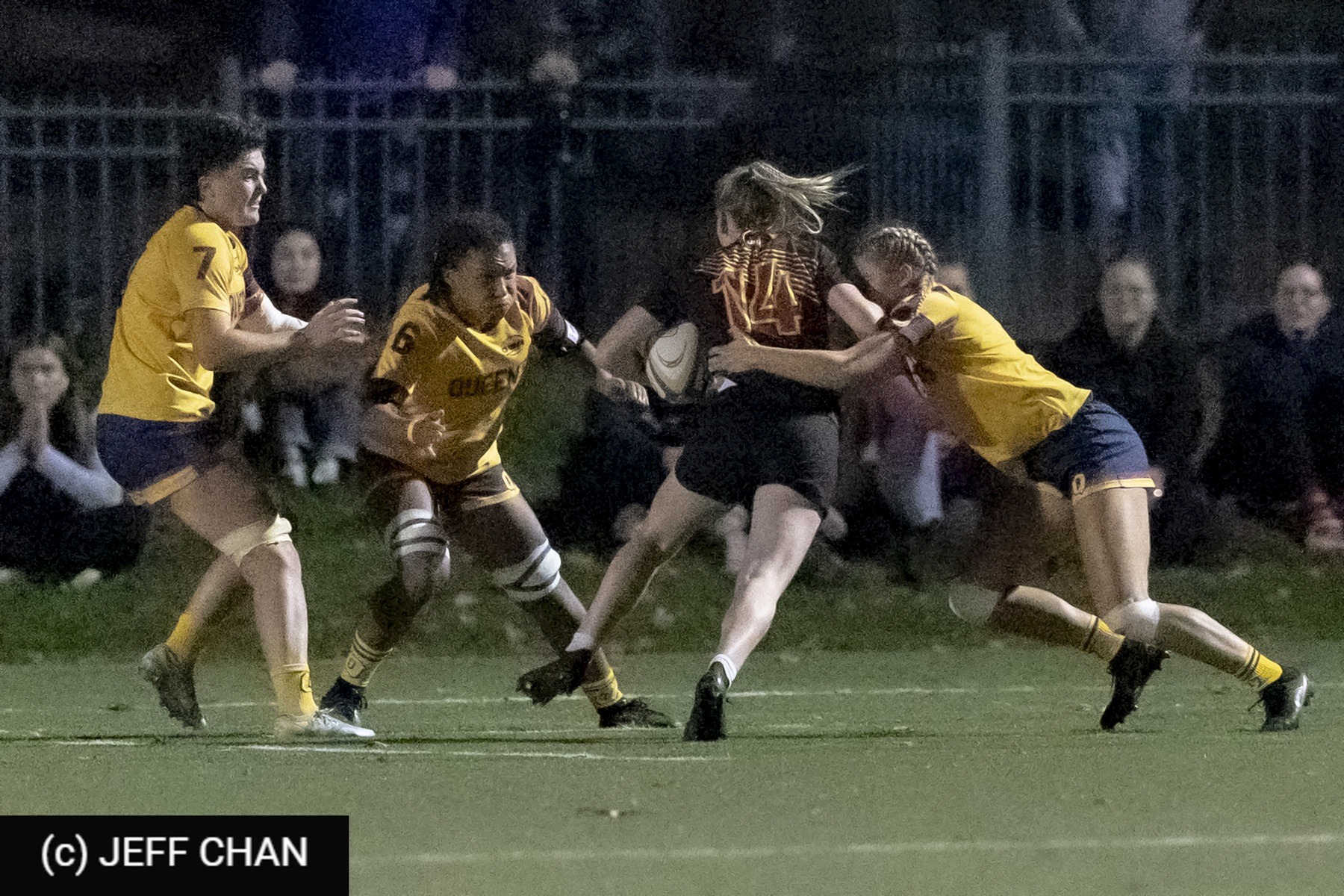  Queen's University - University of Guelph - Rugby - OUA 2023 Queen's (W) vs Guelph Final (#OUW23QWGU10) Photo by: Jeff Chan | Siuxy Sports 2023-10-27