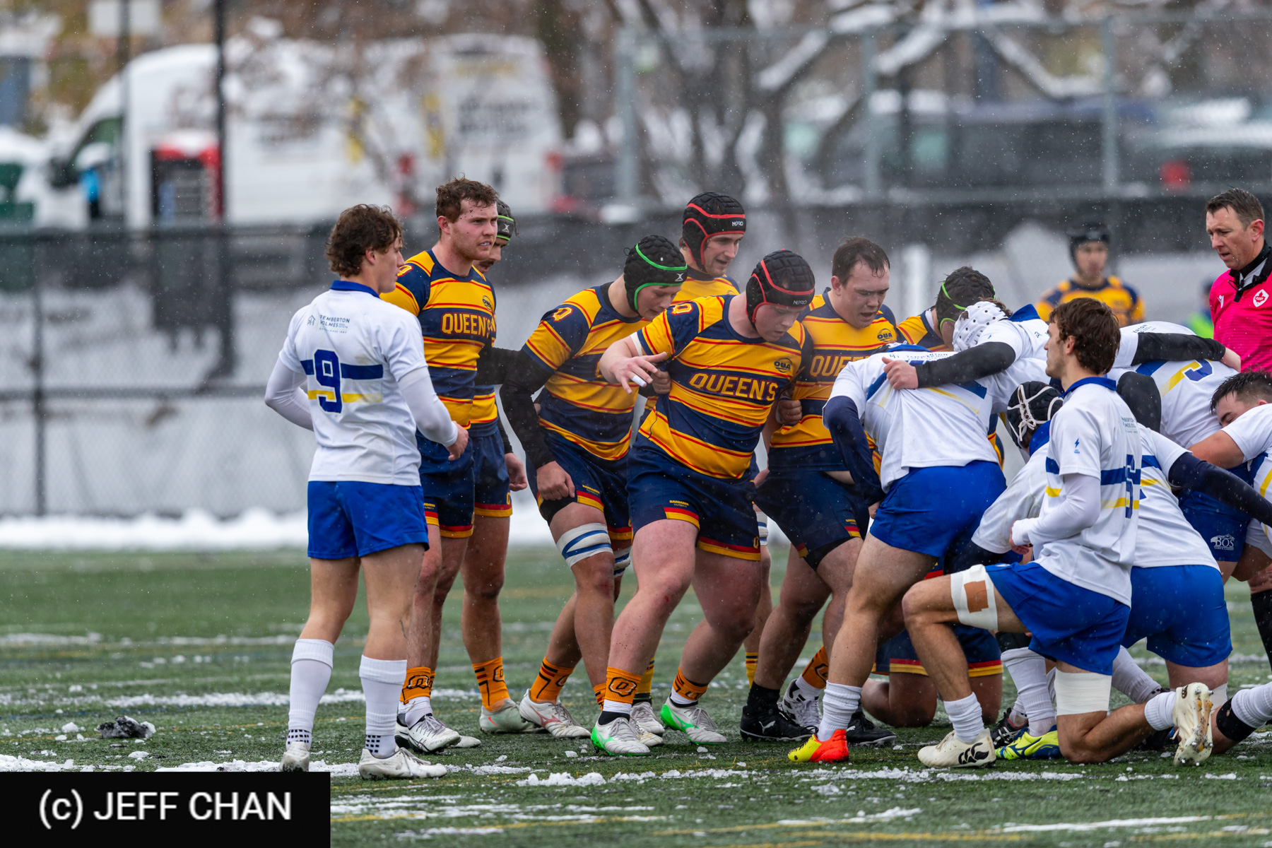 Cameron BUBYN - Coen QUINN -  Queen's University - University of Victoria - Rugby - CANUMENS 2025 - Queen's University vs University of Victoria - Game#1 by Jeff Chan (#CANUMENS2581) Photo by: Jeff Chan | Siuxy Sports 2025-11-12