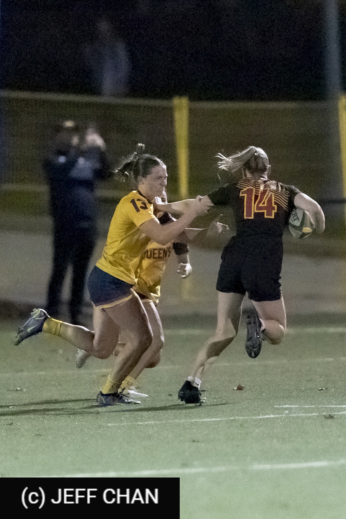  Queen's University - University of Guelph - Rugby - OUA 2023 Queen's (W) vs Guelph Final (#OUW23QWGU10) Photo by: Jeff Chan | Siuxy Sports 2023-10-27