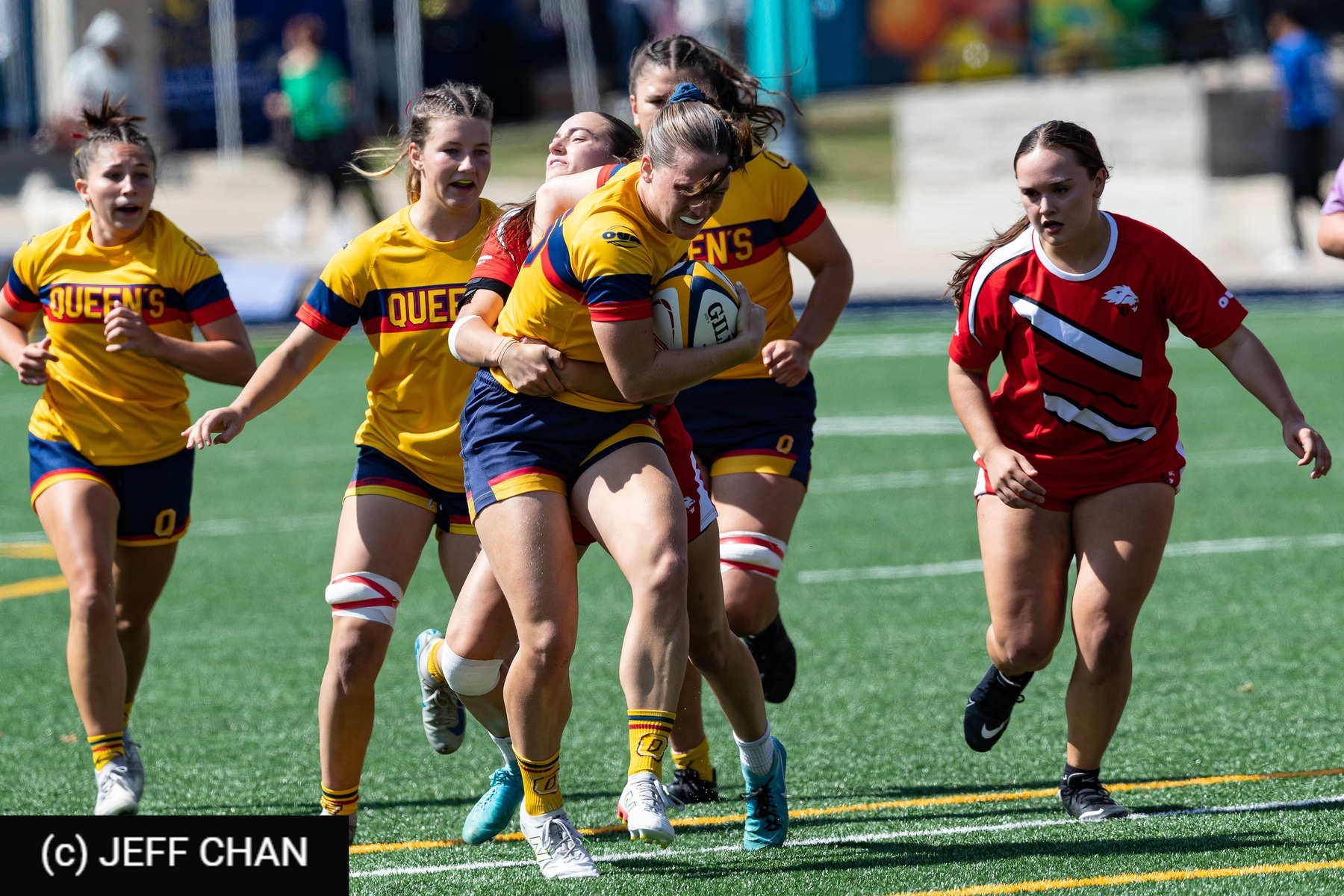  Queen's University - York University - Rugby - OUA 2025 Queen's (W) vs York (#OUW25QWYO09) Photo by: Jeff Chan | Siuxy Sports 2025-09-06