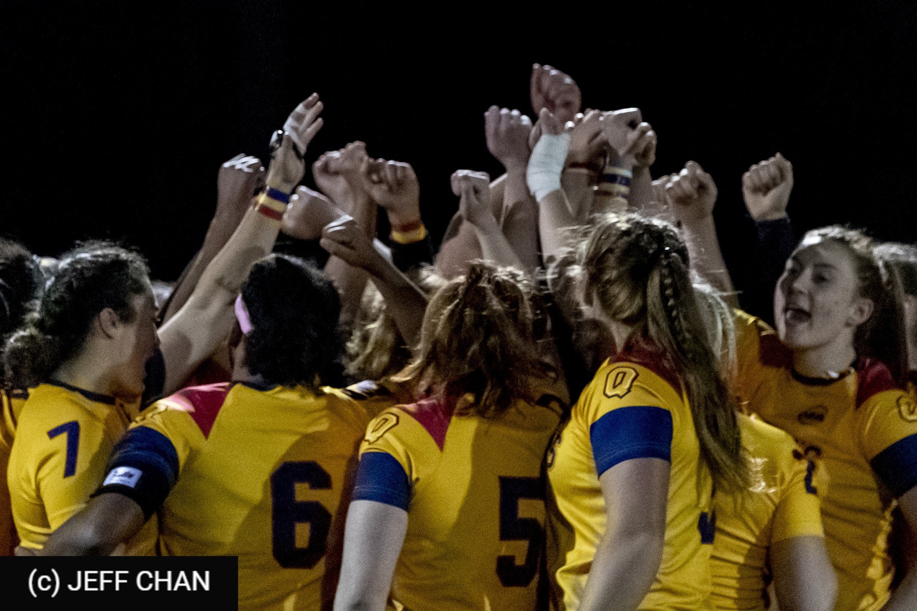  Queen's University - University of Guelph - Rugby - OUA 2022 Queen's (W) vs Guelph Champions (#OUW22QWGU10) Photo by: Jeff Chan | Siuxy Sports 2022-10-28