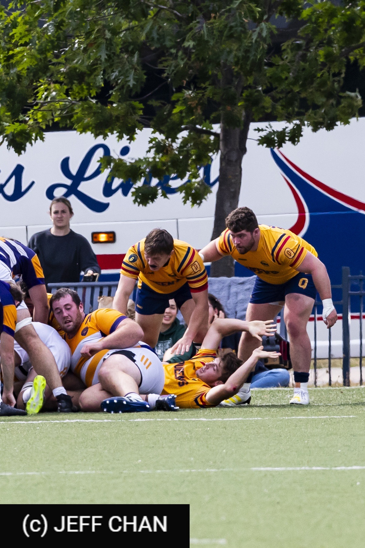  Queen's University - Wilfrid Laurier University - Rugby - OUA 2023 Queen's vs Laurier (#OUA23QULA09) Photo by: Jeff Chan | Siuxy Sports 2023-09-23