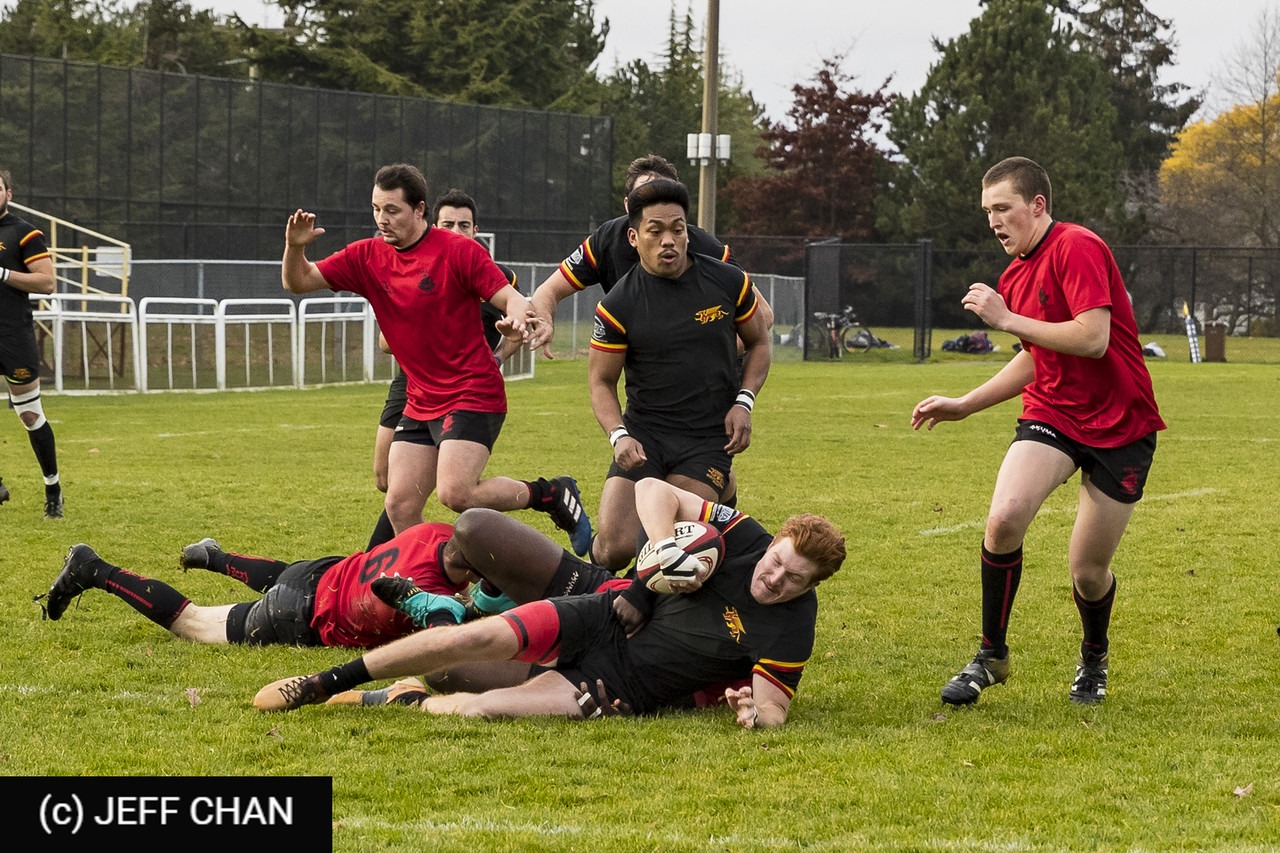 Kyle LAGASCA -  University of Guelph - University of New Brunswick - Rugby - CANUMENS 2018 - U Guelph vs U New Brunswick SJ by Jeff Chan (#CANUMENS1805) Photo by: Jeff Chan | Siuxy Sports 2018-11-24