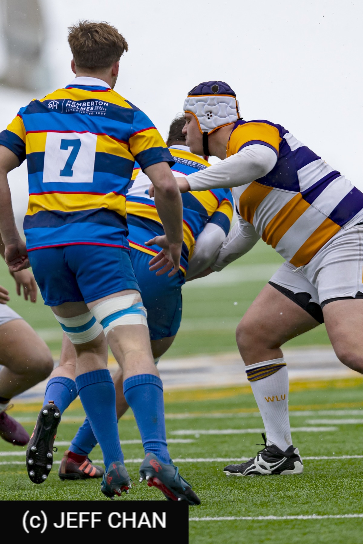  University of Victoria - Wilfrid Laurier University - Rugby - CANUMENS 2022 - U Victoria vs W Laurier U -  by Jeff Chan (#CANUMENS2208) Photo by: Jeff Chan | Siuxy Sports 2022-12-02