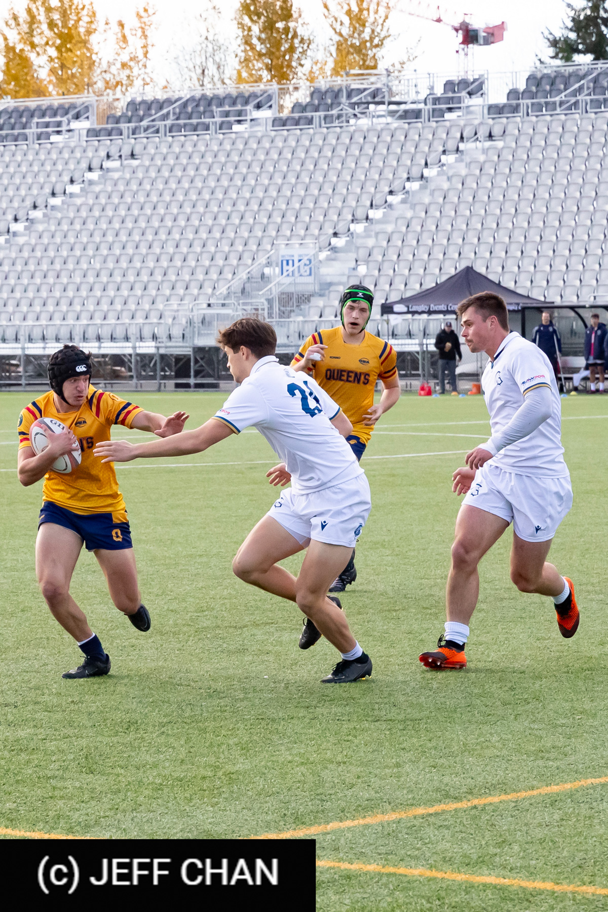 Simon BURNS -  Queen's University - Trinity Western University - Rugby - CANUMENS 2023 - Queen's vs Trinity U by Jeff Chan (#CANUMENS2309) Photo by: Jeff Chan | Siuxy Sports 2023-11-19