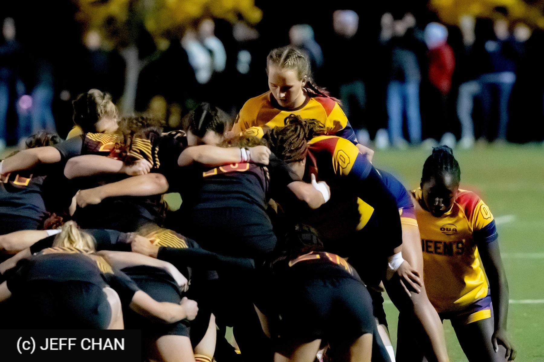  Queen's University - University of Guelph - Rugby - OUA 2024 Queen's (W) vs Guelph (#OUW24QWGU10) Photo by: Jeff Chan | Siuxy Sports 2024-10-25