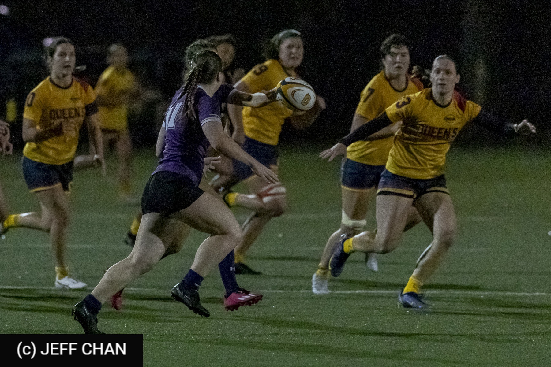  Queen's University - University of Western Ontario - Rugby - OUA 2023 Queen's (W) vs Western Semi (#OUW23QWWE10) Photo by: Jeff Chan | Siuxy Sports 2023-10-20