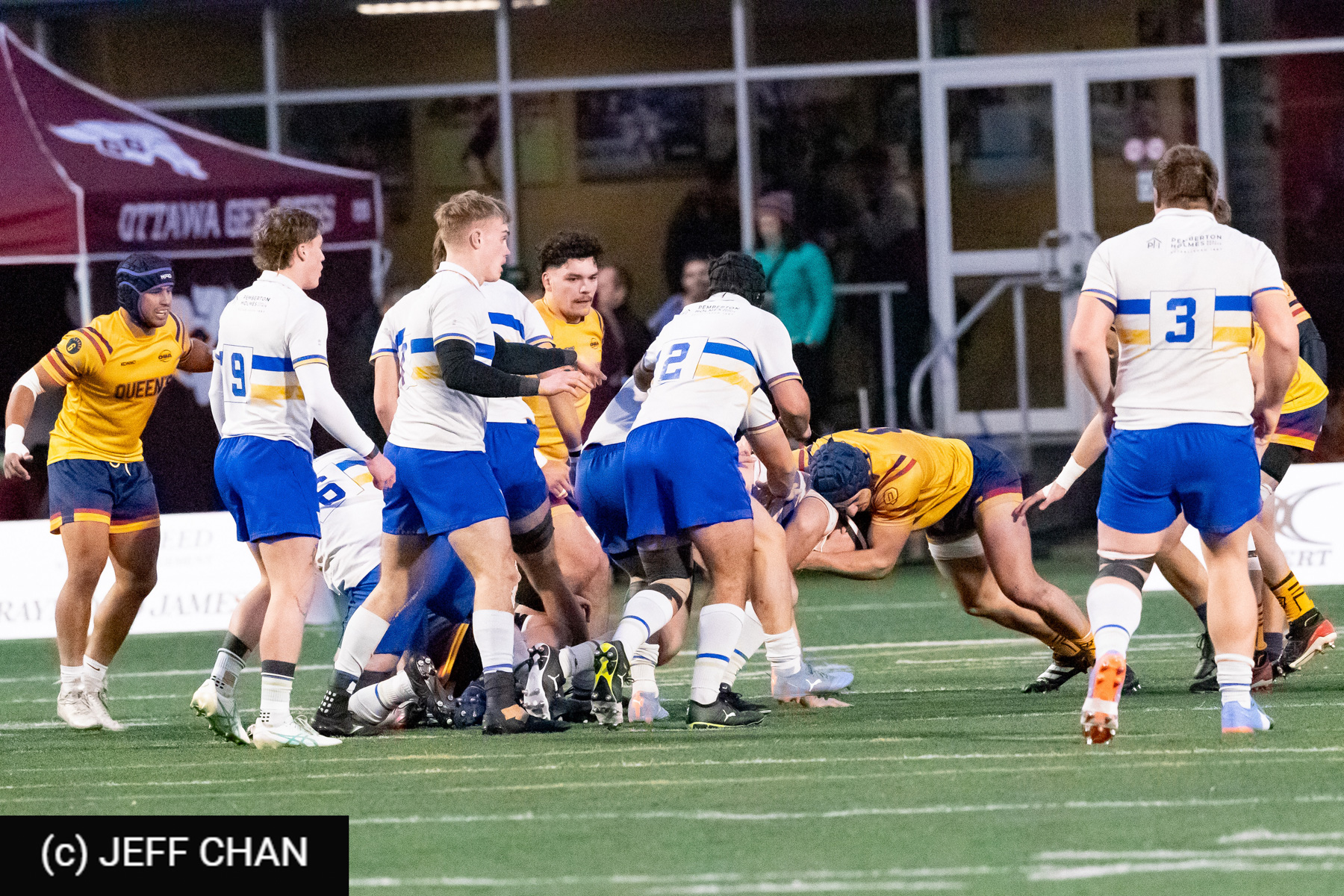 Daniel SVOBODA -  Queen's University - University of Victoria - Rugby - CANUMENS 2024 - Qtr final - Queen's vs UVic by Jeff Chan (#CANUMENS2403) Photo by: Jeff Chan | Siuxy Sports 2024-11-13