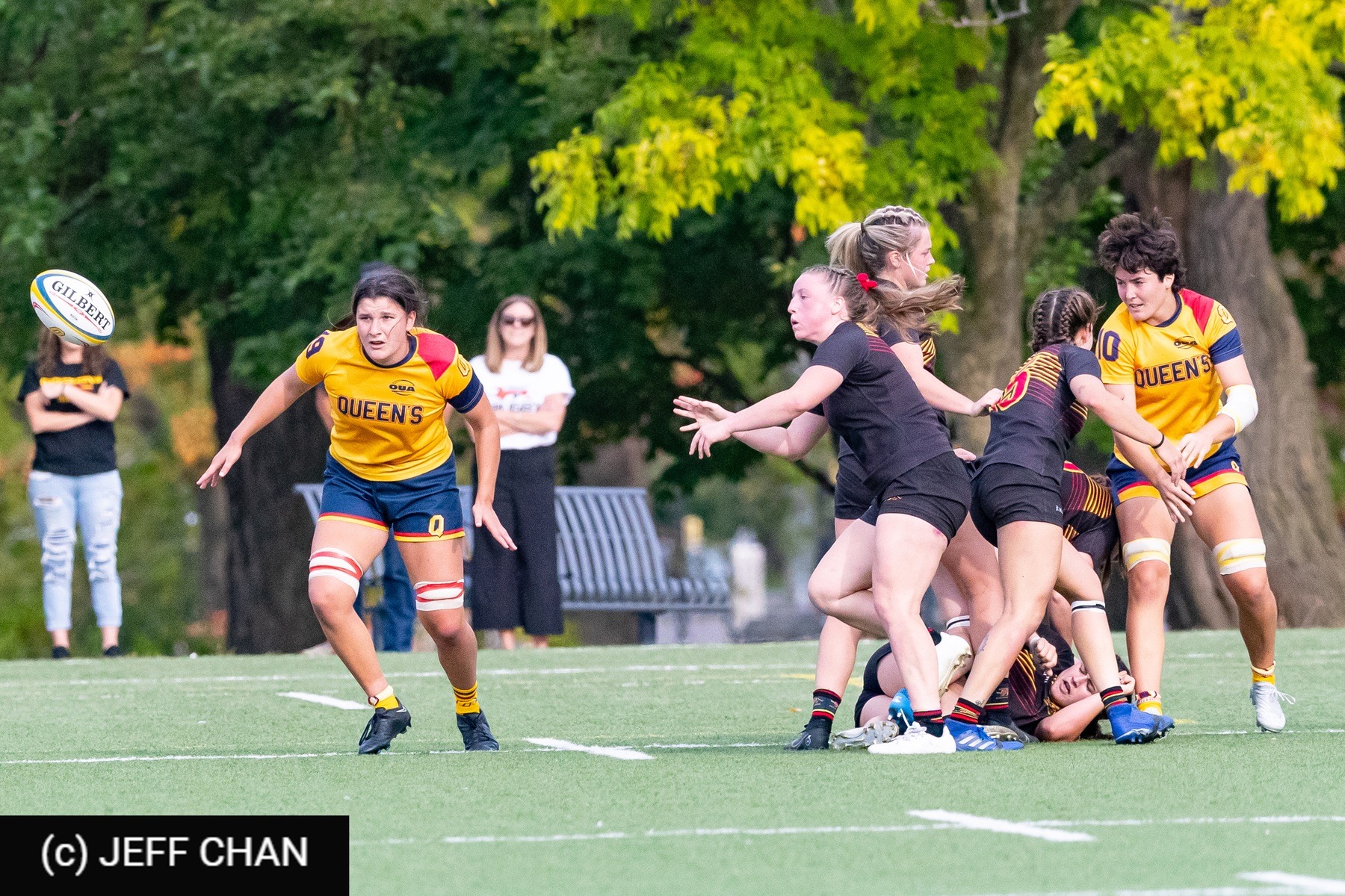  Queen's University - University of Guelph - Rugby - OUA 2023 Queen's (W) vs Guelph (#OUW23QWGU09) Photo by: Jeff Chan | Siuxy Sports 2023-09-23