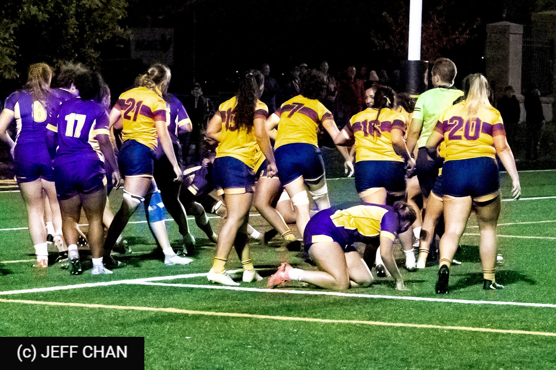  Queen's University - Wilfrid Laurier University - Rugby - OUA 2025 Queen's (W) vs Laurier (#OUW25QWLA10) Photo by: Jeff Chan | Siuxy Sports 2025-10-17