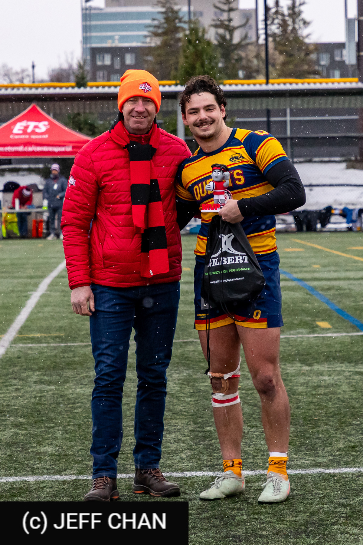 Tao NICHOL -  Queen's University - Dalhousie University - Rugby - CANUMENS 2025 - Queen's University vs Dalhousie University - Game#5 by Jeff Chan (#CANUMENS2575) Photo by: Jeff Chan | Siuxy Sports 2025-11-14