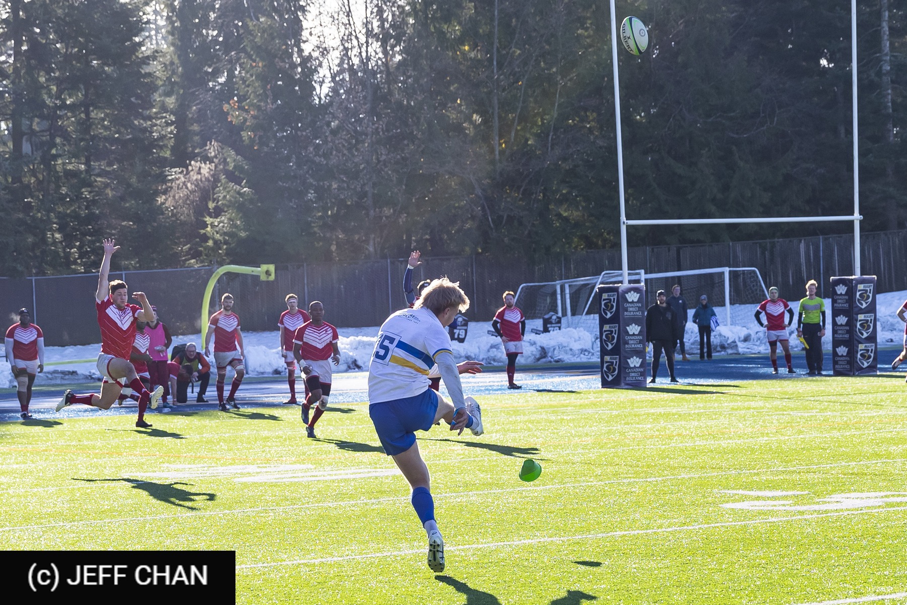  University of Victoria - Memorial University of Newfoundland - Rugby - CANUMENS 2022 - U Victoria vs Memorial U -  by Jeff Chan (#CANUMENS2209) Photo by: Jeff Chan | Siuxy Sports 2022-12-04