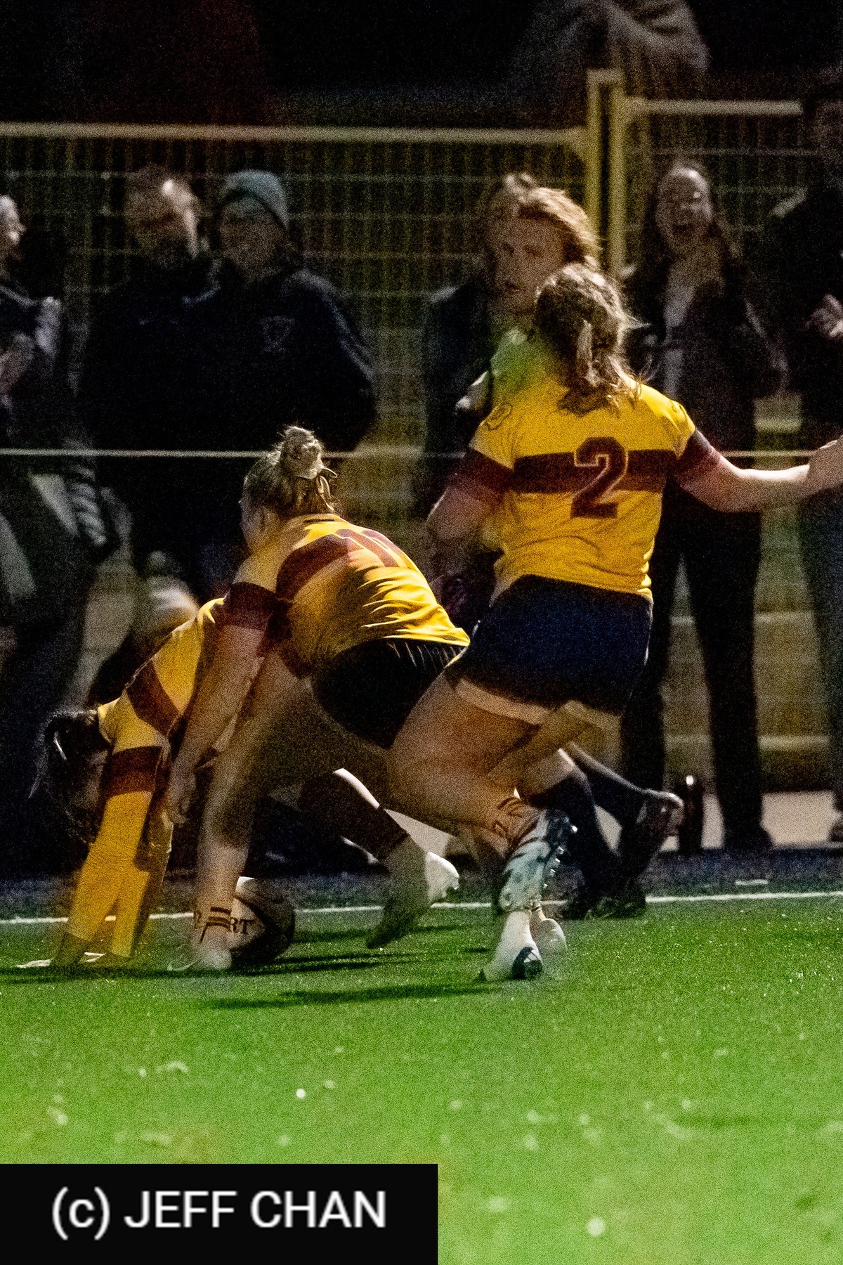  Queen's University - University of Guelph - Rugby - OUA 2025 Queen's (W) vs Guelph (#OUW25QWGU10) Photo by: Jeff Chan | Siuxy Sports 2025-10-24