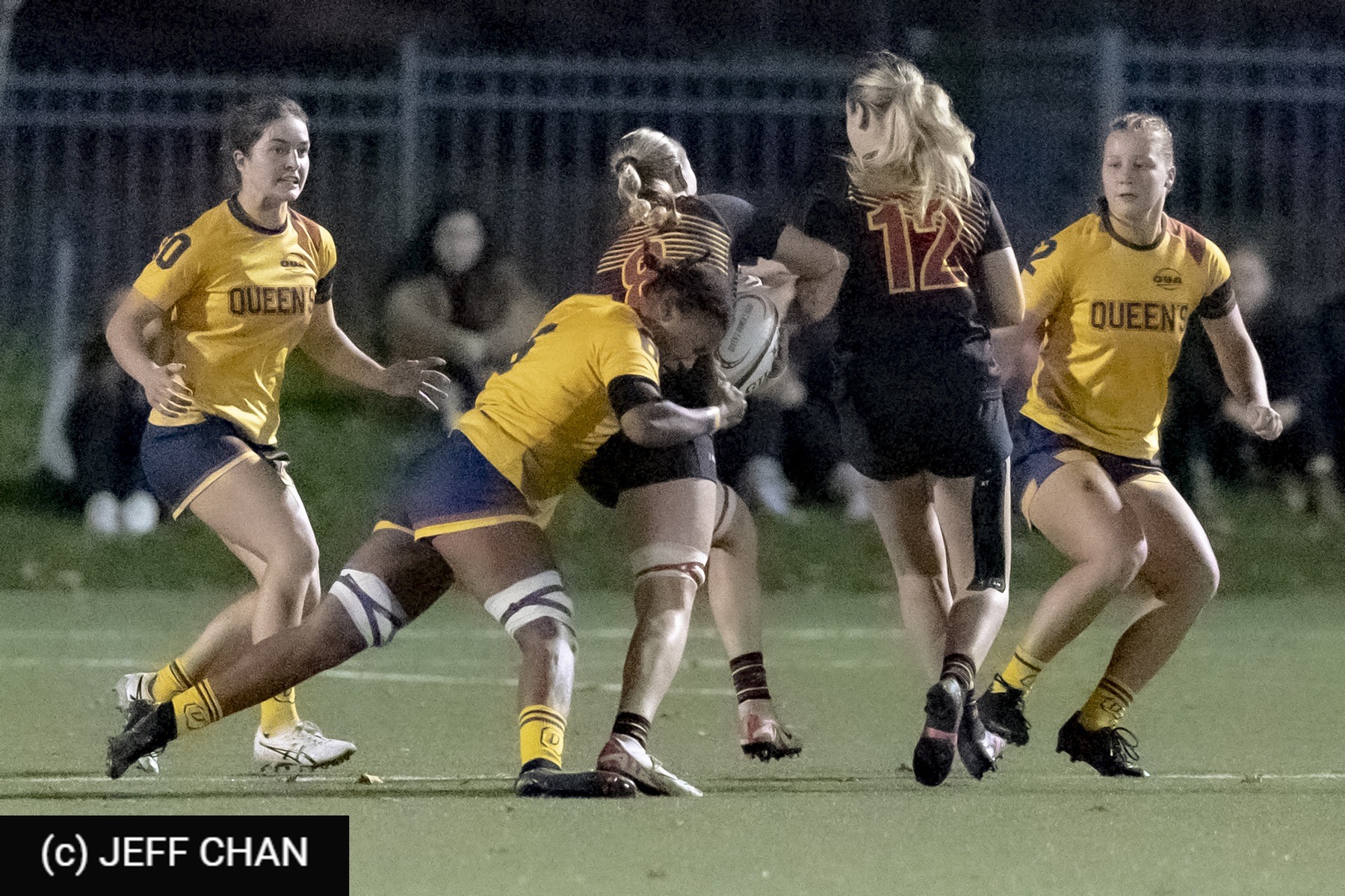  Queen's University - University of Guelph - Rugby - OUA 2023 Queen's (W) vs Guelph Final (#OUW23QWGU10) Photo by: Jeff Chan | Siuxy Sports 2023-10-27