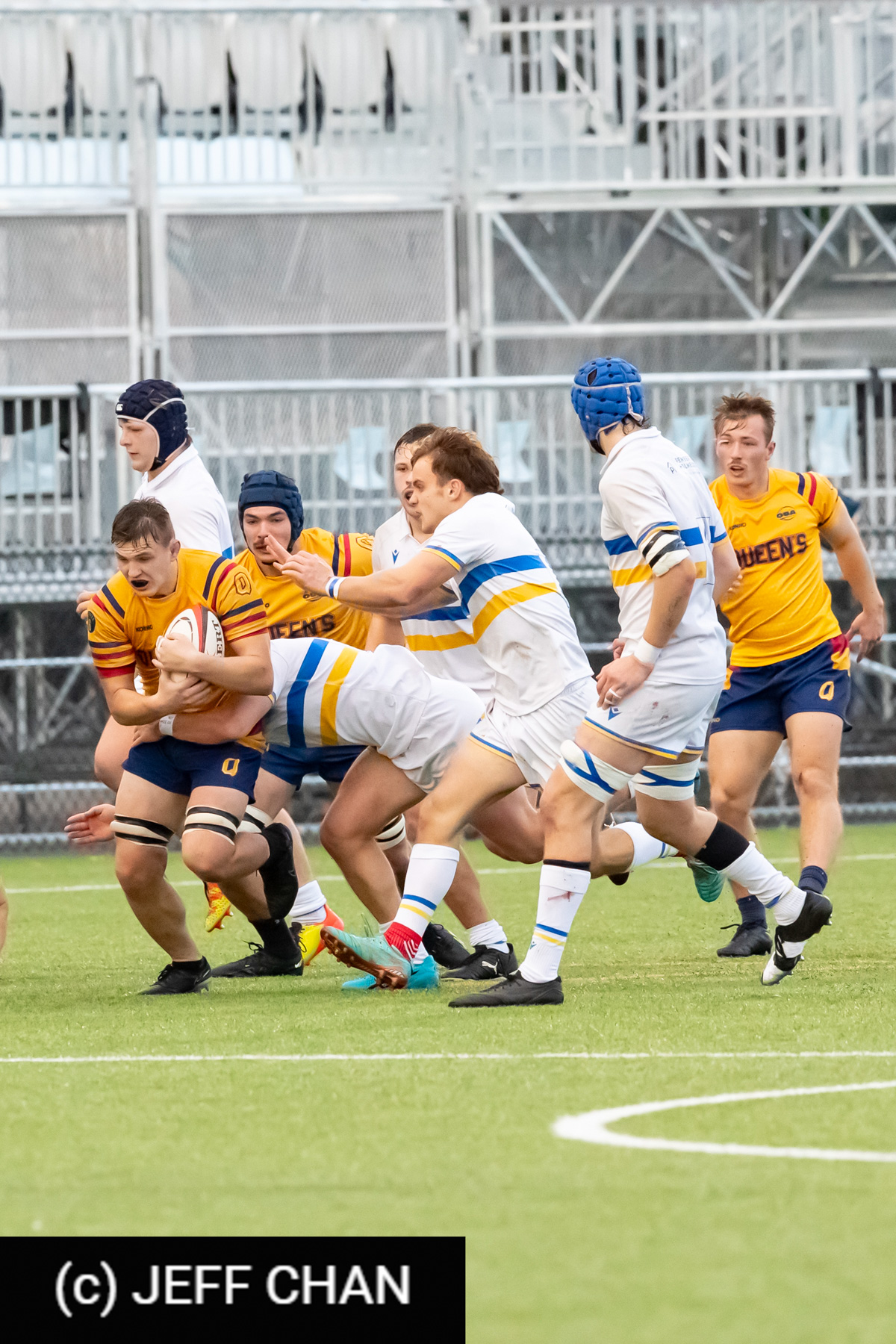 Connor GITTENS -  Queen's University - University of Victoria - Rugby - CANUMENS 2023 - Quarter final - Queen's vs UVic by Jeff Chan (#CANUMENS2301) Photo by: Jeff Chan | Siuxy Sports 2023-11-15