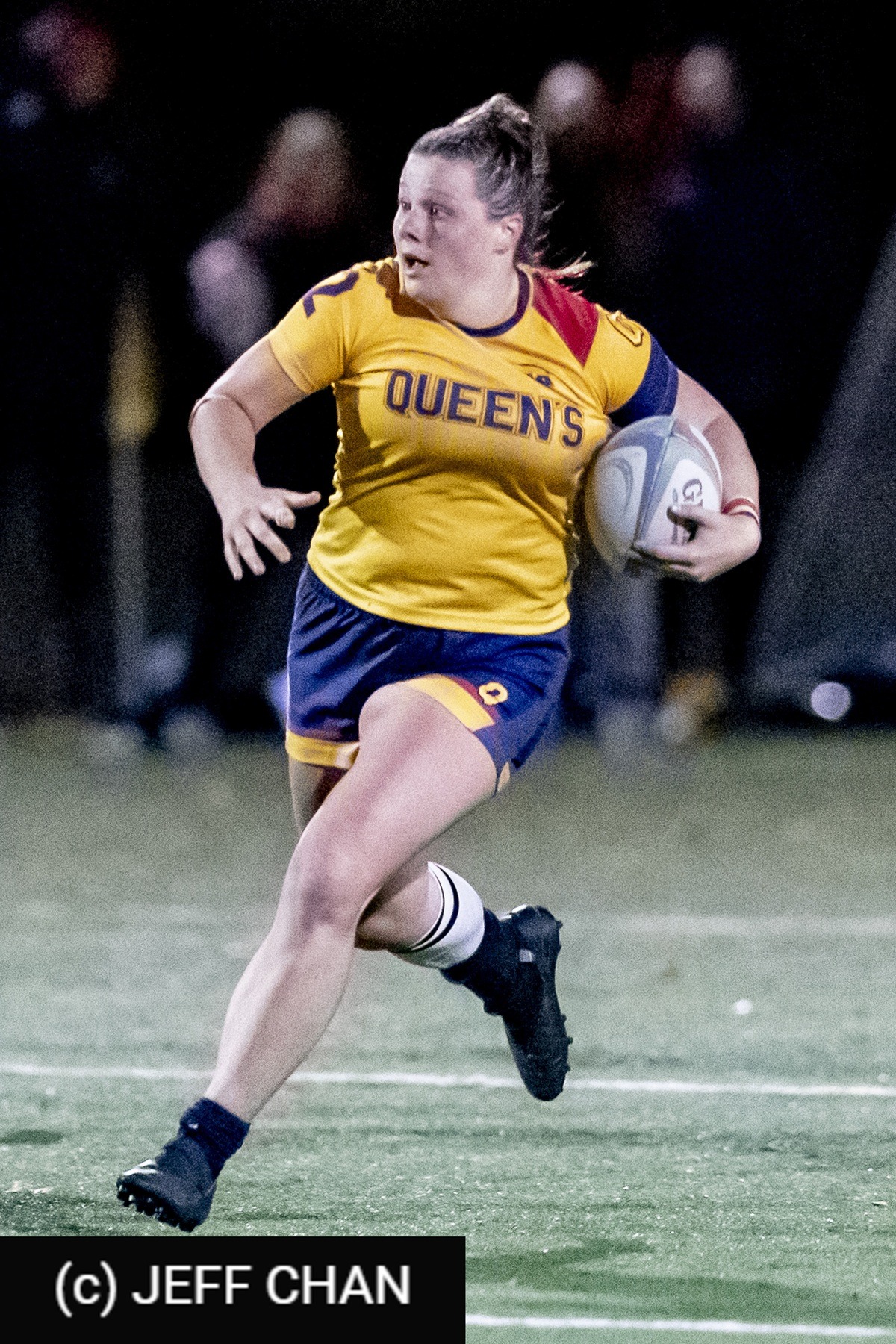  Queen's University - University of Guelph - Rugby - OUA 2022 Queen's (W) vs Guelph Champions (#OUW22QWGU10) Photo by: Jeff Chan | Siuxy Sports 2022-10-28