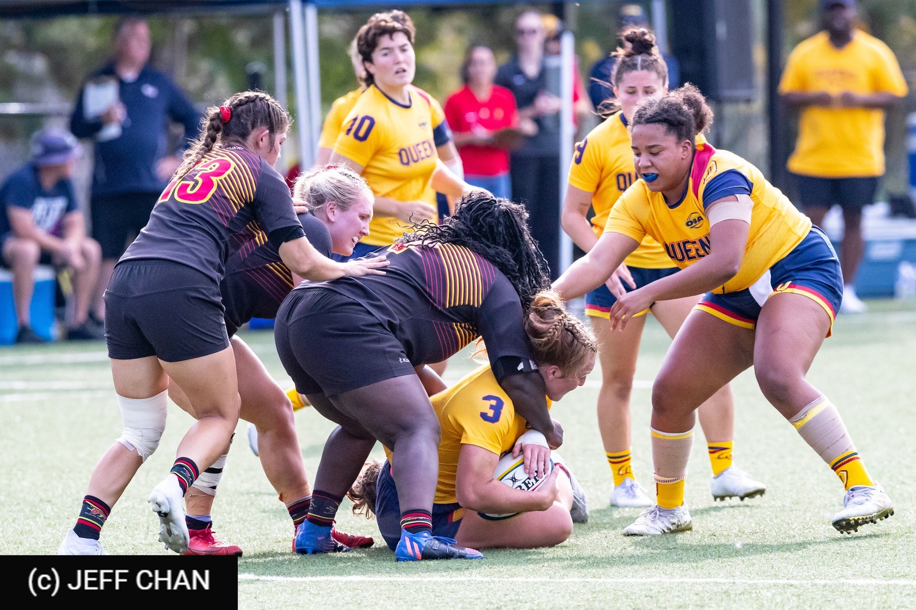  Queen's University - University of Guelph - Rugby - OUA 2023 Queen's (W) vs Guelph (#OUW23QWGU09) Photo by: Jeff Chan | Siuxy Sports 2023-09-23