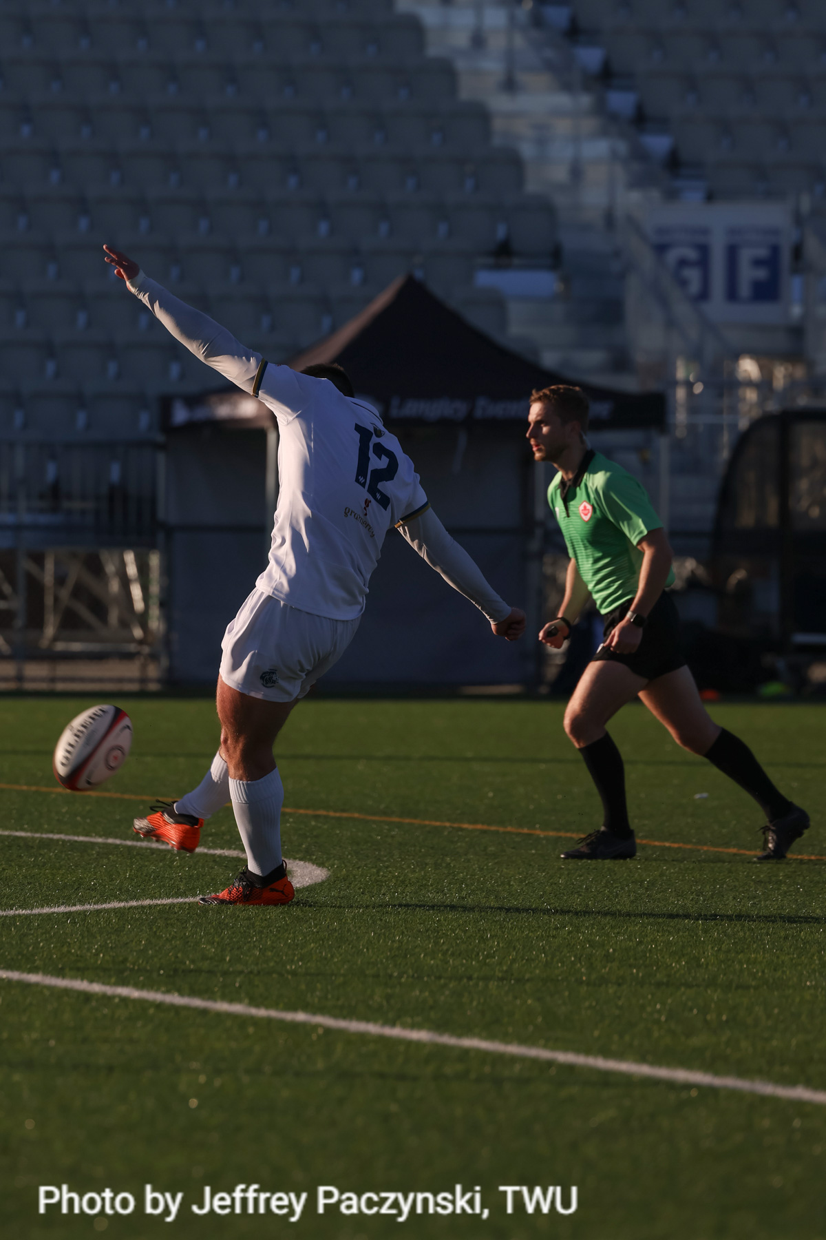  Trinity Western University - University of Calgary - Rugby - CANUMENS 2023 - Semi final - Trinity W vs Calgary U by Jeff Chan (#CANUMENS2308) Photo by: Jeff Chan | Siuxy Sports 2023-11-17