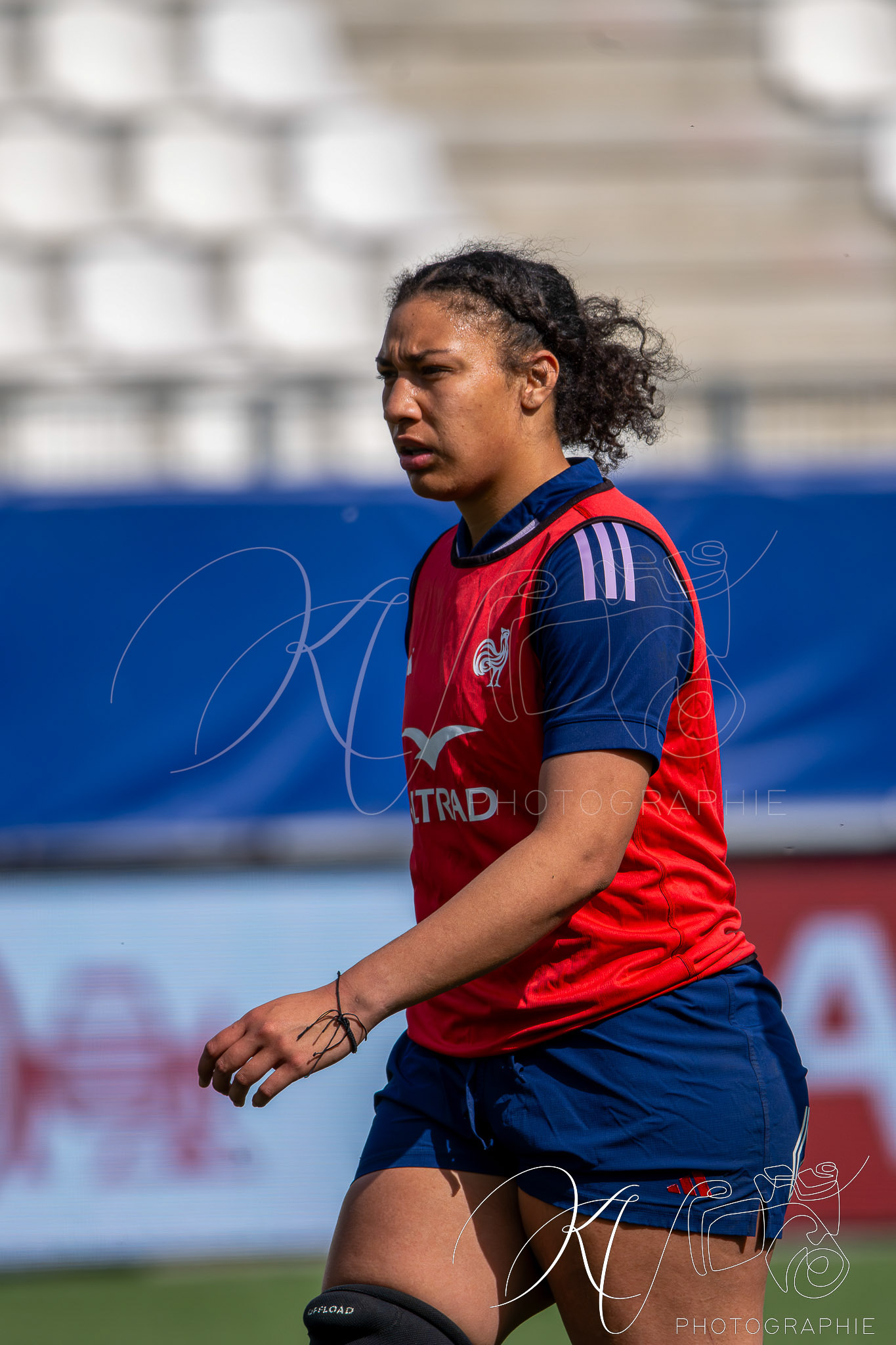  Équipe feminin de France de rugby à XV -  - Rugby - FFR 2026 - Équipe féminin de France de Rugby - Captain Run - Stade des Alpes (#FFR26EFRXVC04) Photo by: Karine Valentin | Siuxy Sports 2026-04-10