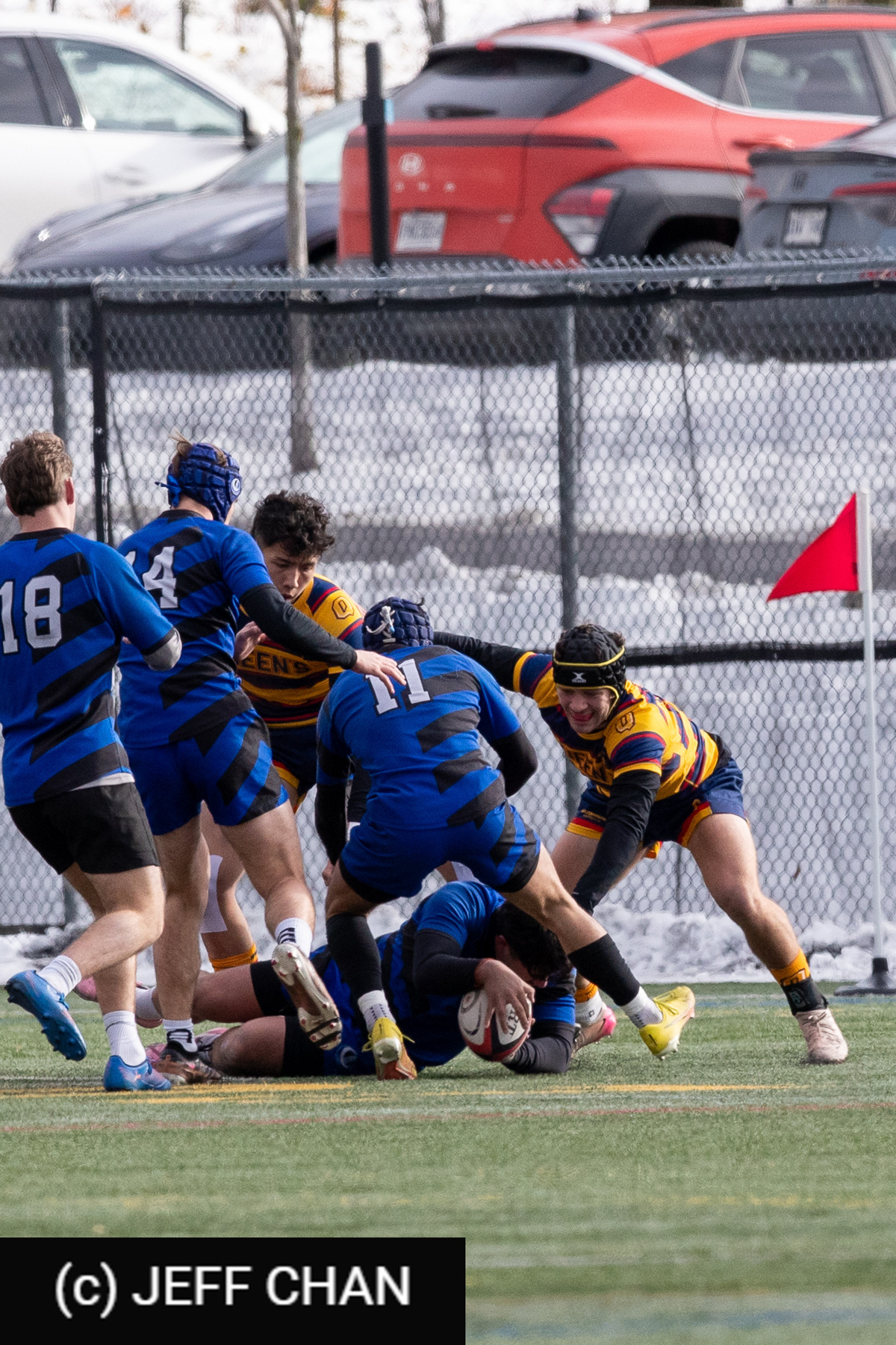  Université de Montréal - Queen's University - Rugby - CANUMENS 2025 - Université de Montréal vs Queen's University - Game#10 by Jeff Chan (#CANUMENS2560) Photo by: Jeff Chan | Siuxy Sports 2025-11-16