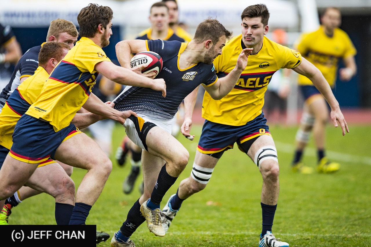 Trevor HELGASON -  Queen's University - University of British Columbia - Rugby - CANUMENS 2018 - Queen's U vs U British Columbia - Gold Game by Jeff Chan (#CANUMENS1809) Photo by: Jeff Chan | Siuxy Sports 2018-11-25