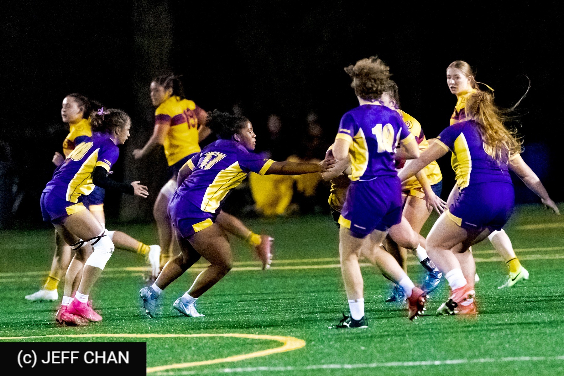 Queen's University - Wilfrid Laurier University - Rugby - OUA 2025 Queen's (W) vs Laurier (#OUW25QWLA10) Photo by: Jeff Chan | Siuxy Sports 2025-10-17