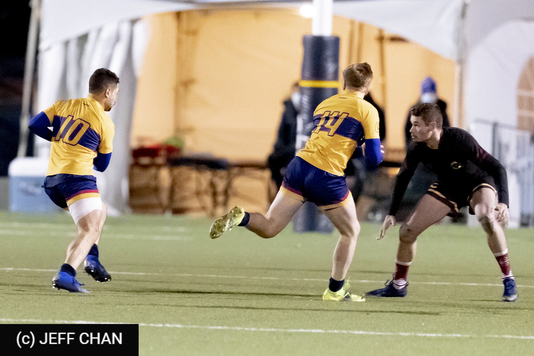  Queen's University - Université Concordia - Rugby - CANUMENS 2021 - Queen's U vs Concordia U - by Jeff Chan (#CANUMENS2104) Photo by: Jeff Chan | Siuxy Sports 2021-11-24