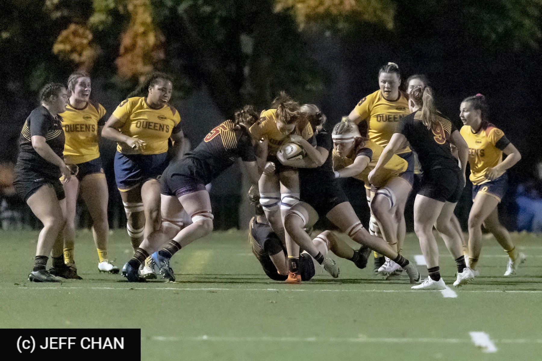  Queen's University - University of Guelph - Rugby - OUA 2023 Queen's (W) vs Guelph Final (#OUW23QWGU10) Photo by: Jeff Chan | Siuxy Sports 2023-10-27