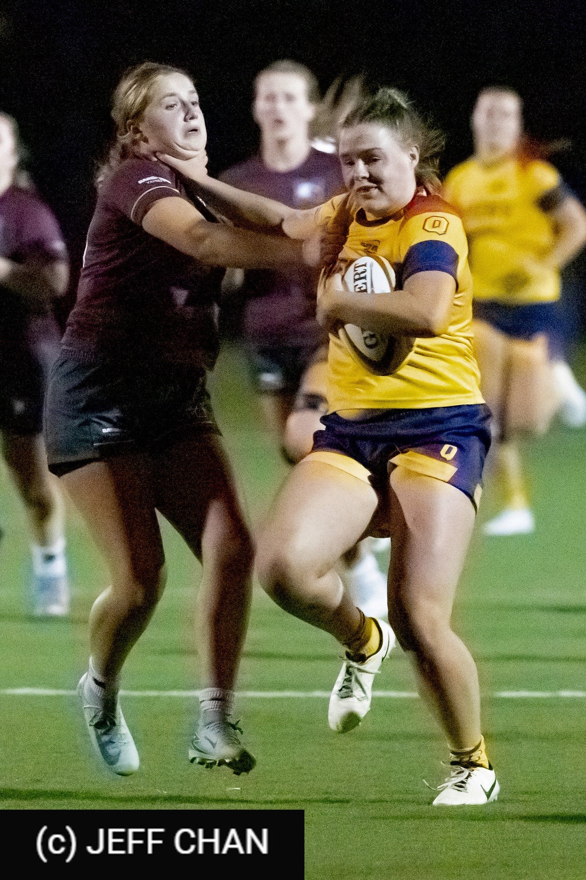  Queen's University - McMaster University - Rugby - OUA 2024 Queen's (W) vs McMaster (#OUW24QWMC10) Photo by: Jeff Chan | Siuxy Sports 2024-10-05