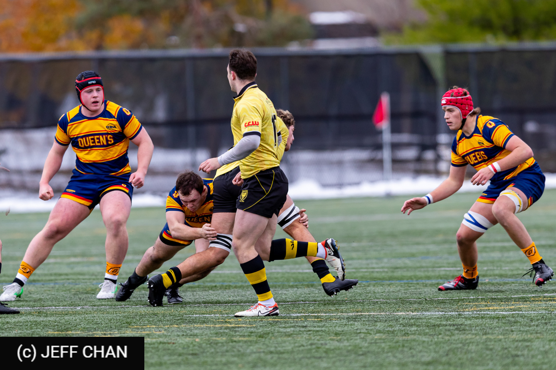Simon BURNS -  Queen's University - Dalhousie University - Rugby - CANUMENS 2025 - Queen's University vs Dalhousie University - Game#5 by Jeff Chan (#CANUMENS2575) Photo by: Jeff Chan | Siuxy Sports 2025-11-14