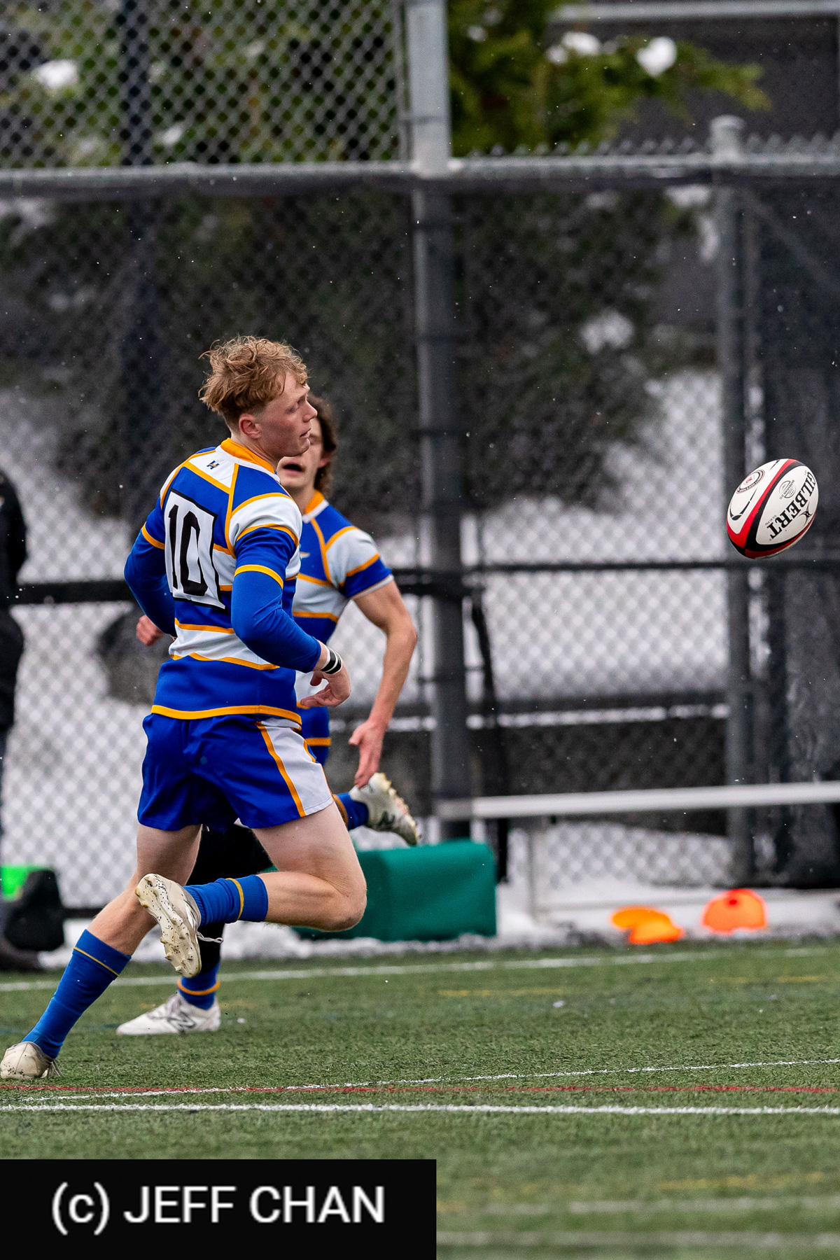  University of Guelph - University of British Columbia Okanagan - Rugby - CANUMENS 2025 - University of Guelph v University of British Columbia Okanagan - Game#2 by Jeff Chan (#CANUMENS2572) Photo by: Jeff Chan | Siuxy Sports 2025-11-12