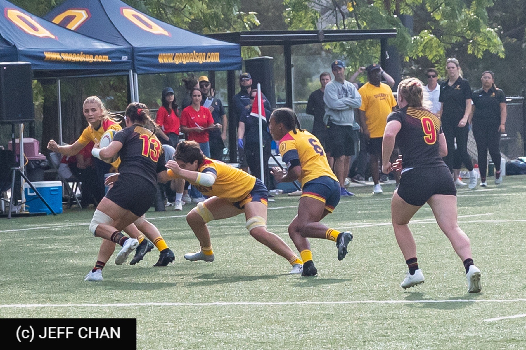  Queen's University - University of Guelph - Rugby - OUA 2023 Queen's (W) vs Guelph (#OUW23QWGU09) Photo by: Jeff Chan | Siuxy Sports 2023-09-23