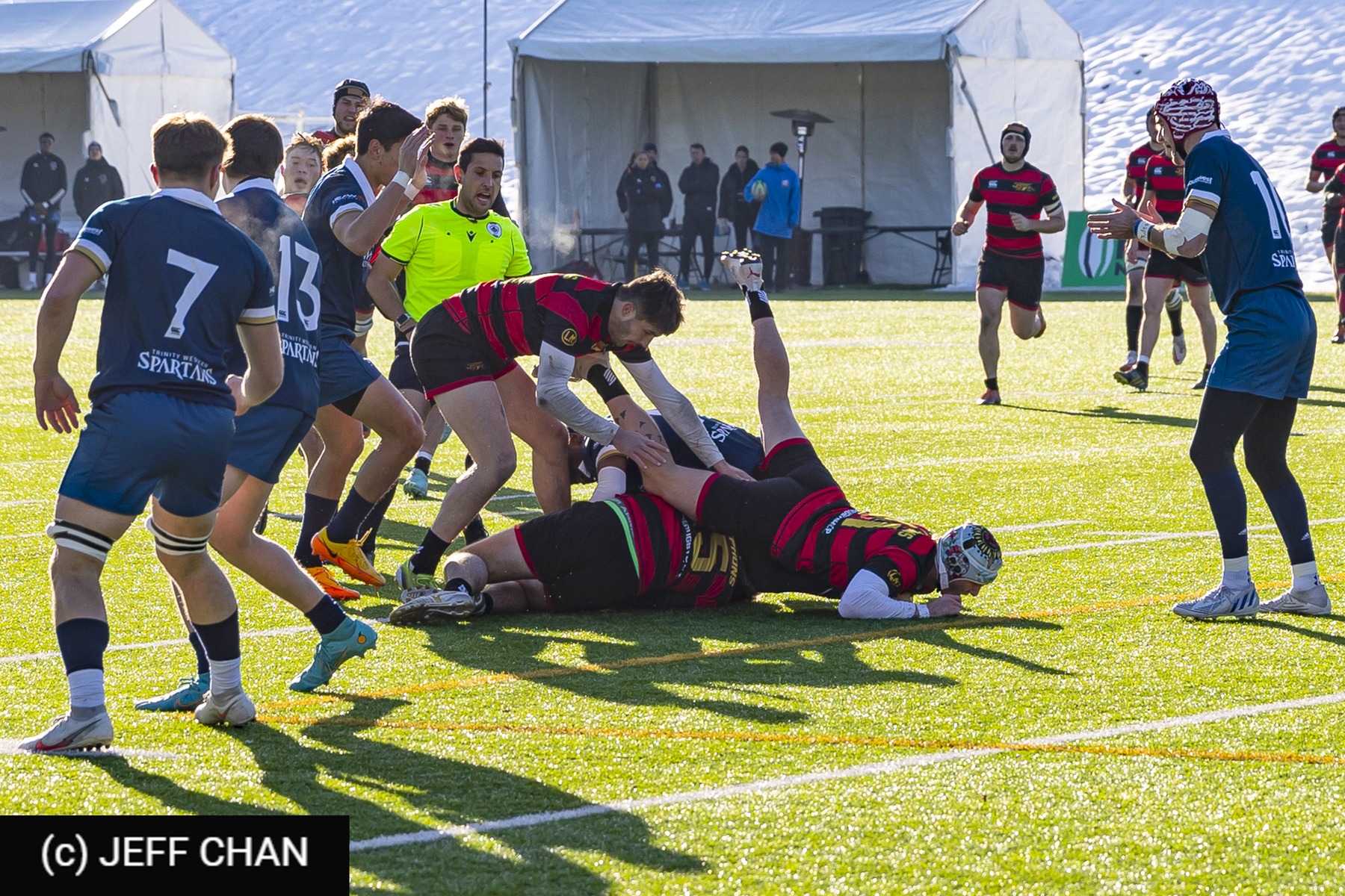 Jacob INCE -  University of Guelph - Trinity Western University - Rugby - CANUMENS 2022 - Guelph vs Trinity Western U - Bronze Game  by Jeff Chan (#CANUMENS2211) Photo by: Jeff Chan | Siuxy Sports 2022-12-04