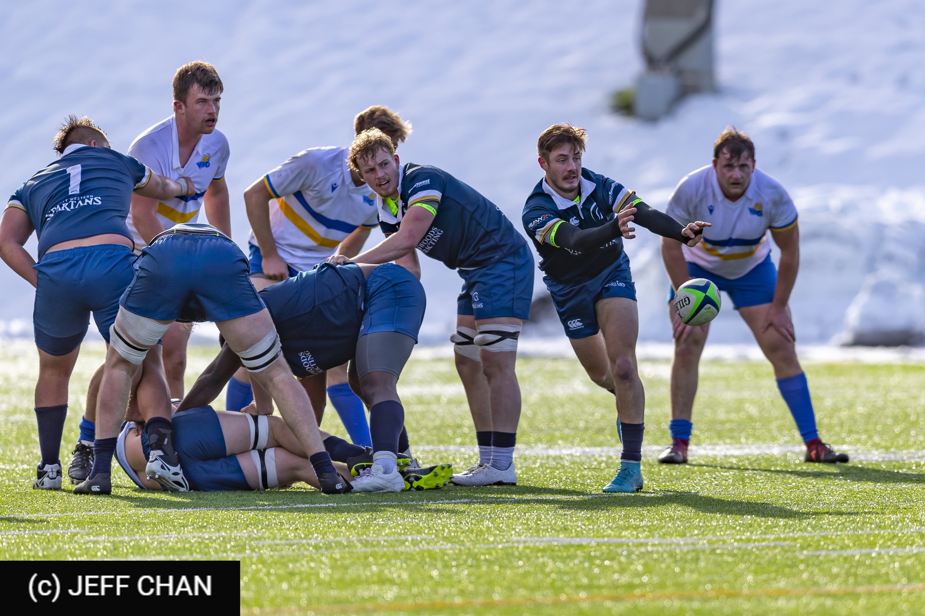 Denver FATT - Jan-Hendrik LOURENS -  University of Victoria - Trinity Western University - Rugby - CANUMENS 2022 - U Victoria vs  Trinity Western U -  by Jeff Chan (#CANUMENS2201) Photo by: Jeff Chan | Siuxy Sports 2022-11-30