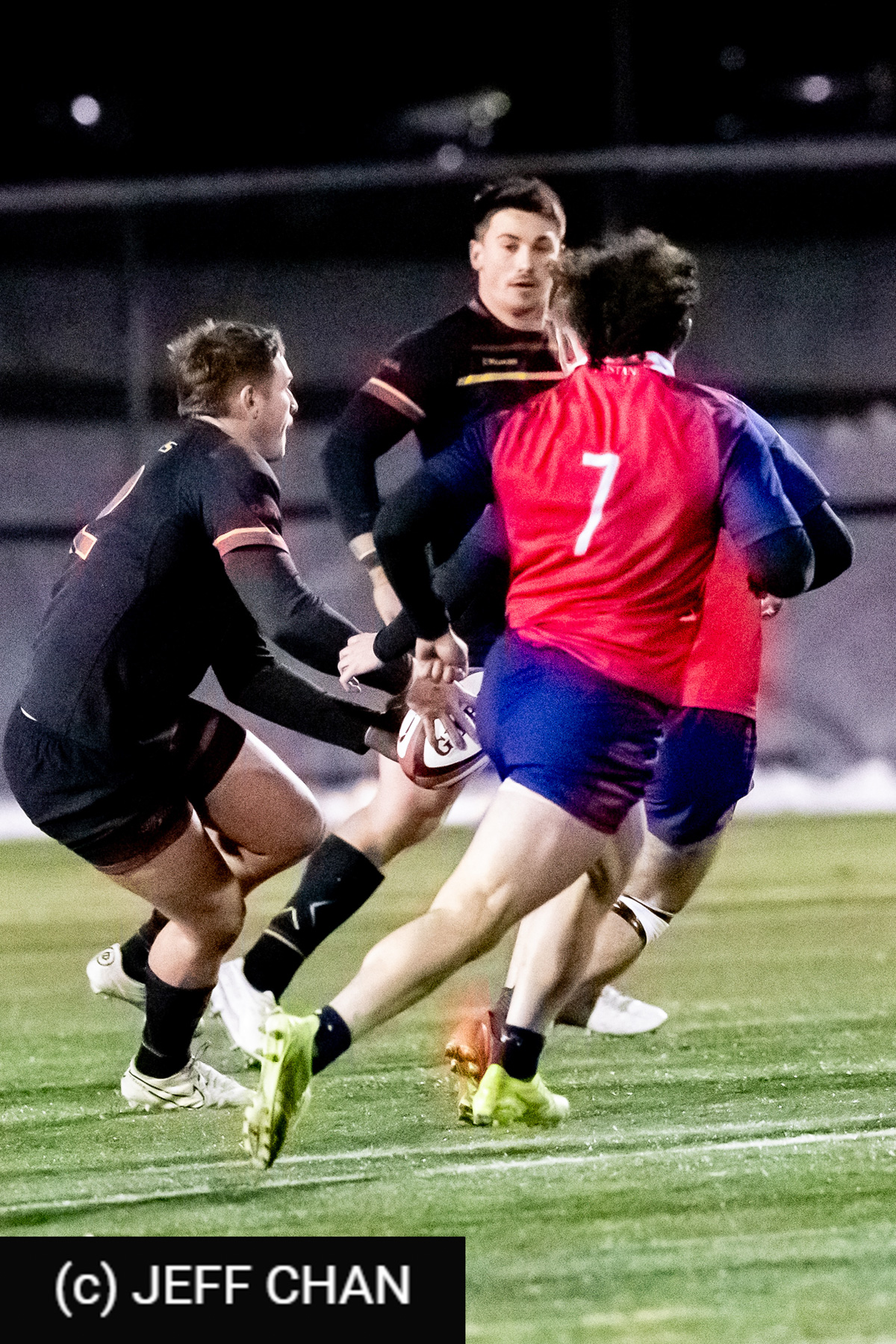 Liam BOWMAN -  ÉTS (École de technologie supérieure) - University of Guelph - Rugby - CANUMENS 2025 - École de Technologie Supérieure vs University of Guelph - Game#12 Final by Jeff Chan (#CANUMENS2582) Photo by: Jeff Chan | Siuxy Sports 2025-11-16