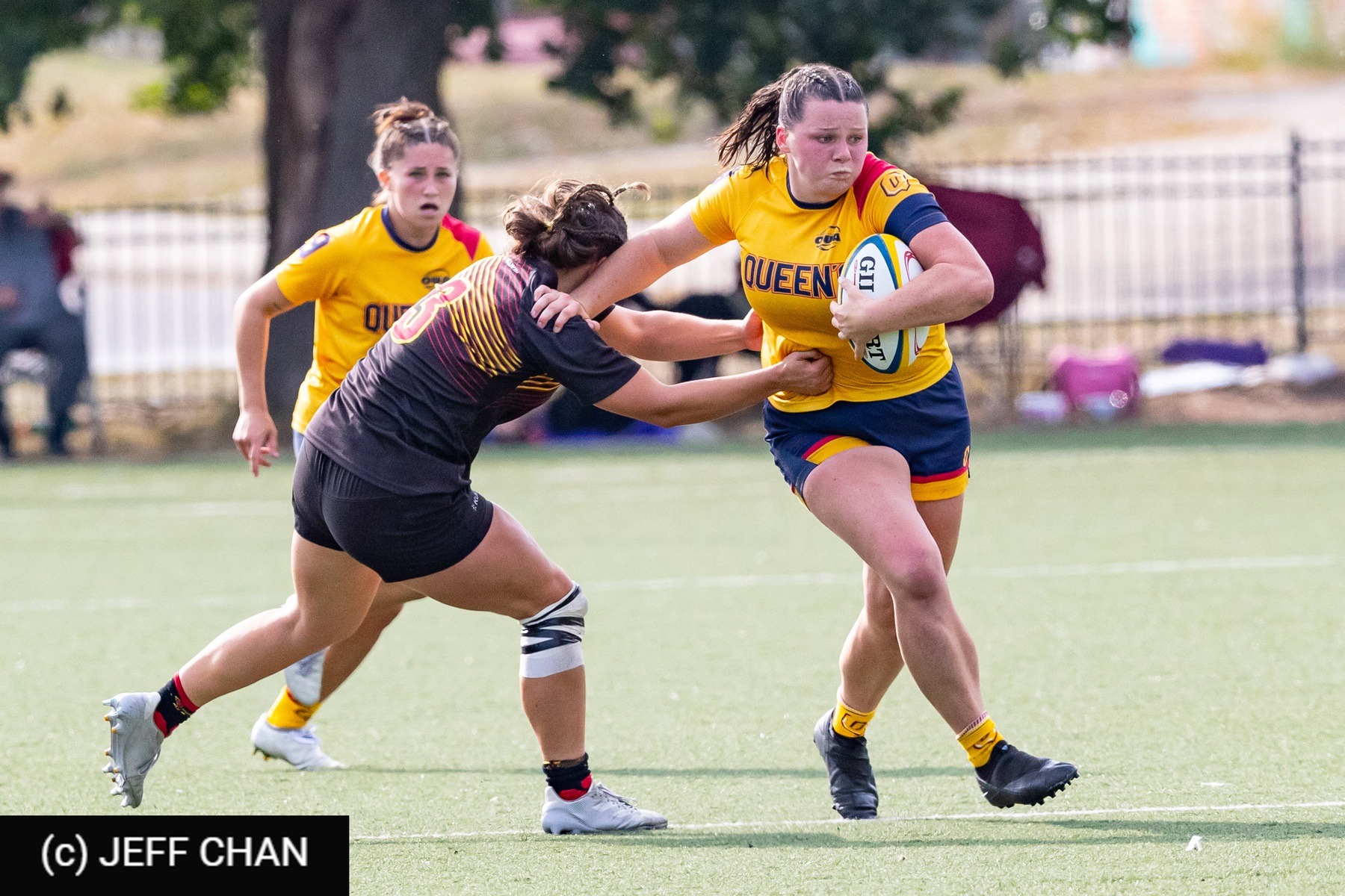  Queen's University - University of Guelph - Rugby - OUA 2023 Queen's (W) vs Guelph (#OUW23QWGU09) Photo by: Jeff Chan | Siuxy Sports 2023-09-23