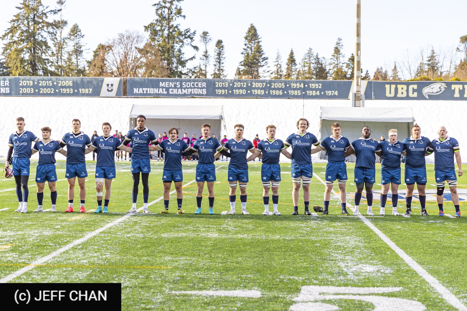 Josh HALLADAY - Ethan JURGENEIT -  University of Victoria - Trinity Western University - Rugby - CANUMENS 2022 - U Victoria vs  Trinity Western U -  by Jeff Chan (#CANUMENS2201) Photo by: Jeff Chan | Siuxy Sports 2022-11-30
